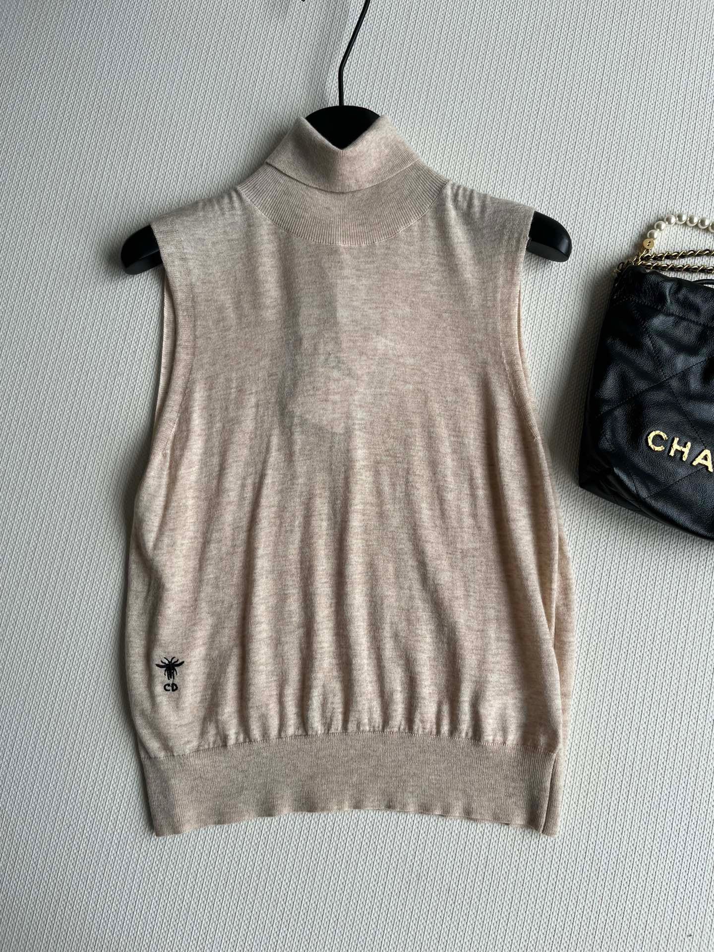 DIOR TOPS