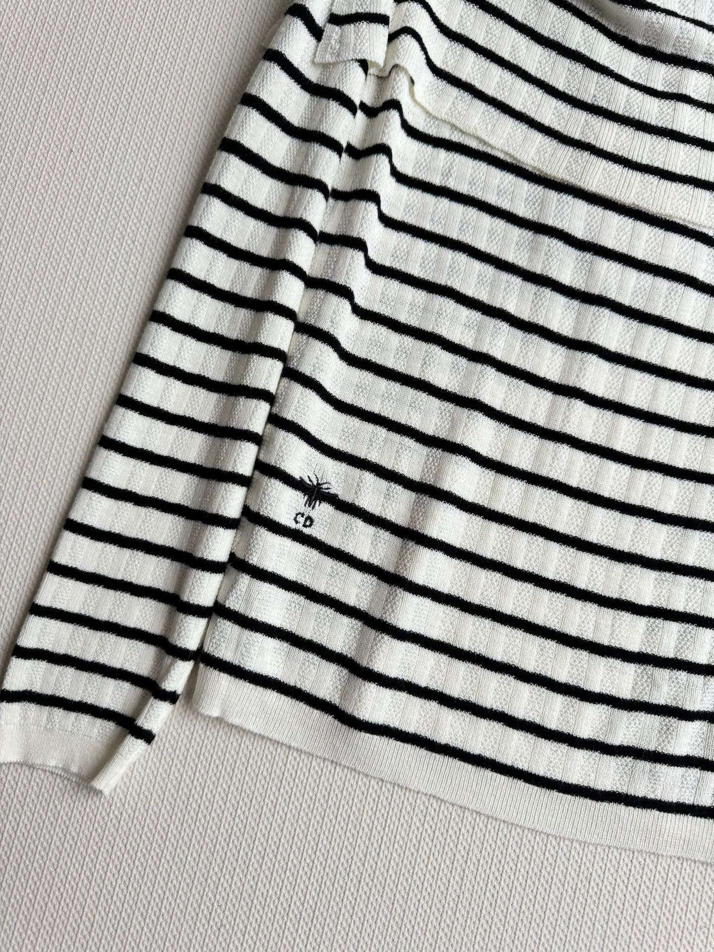 DIOR TOPS