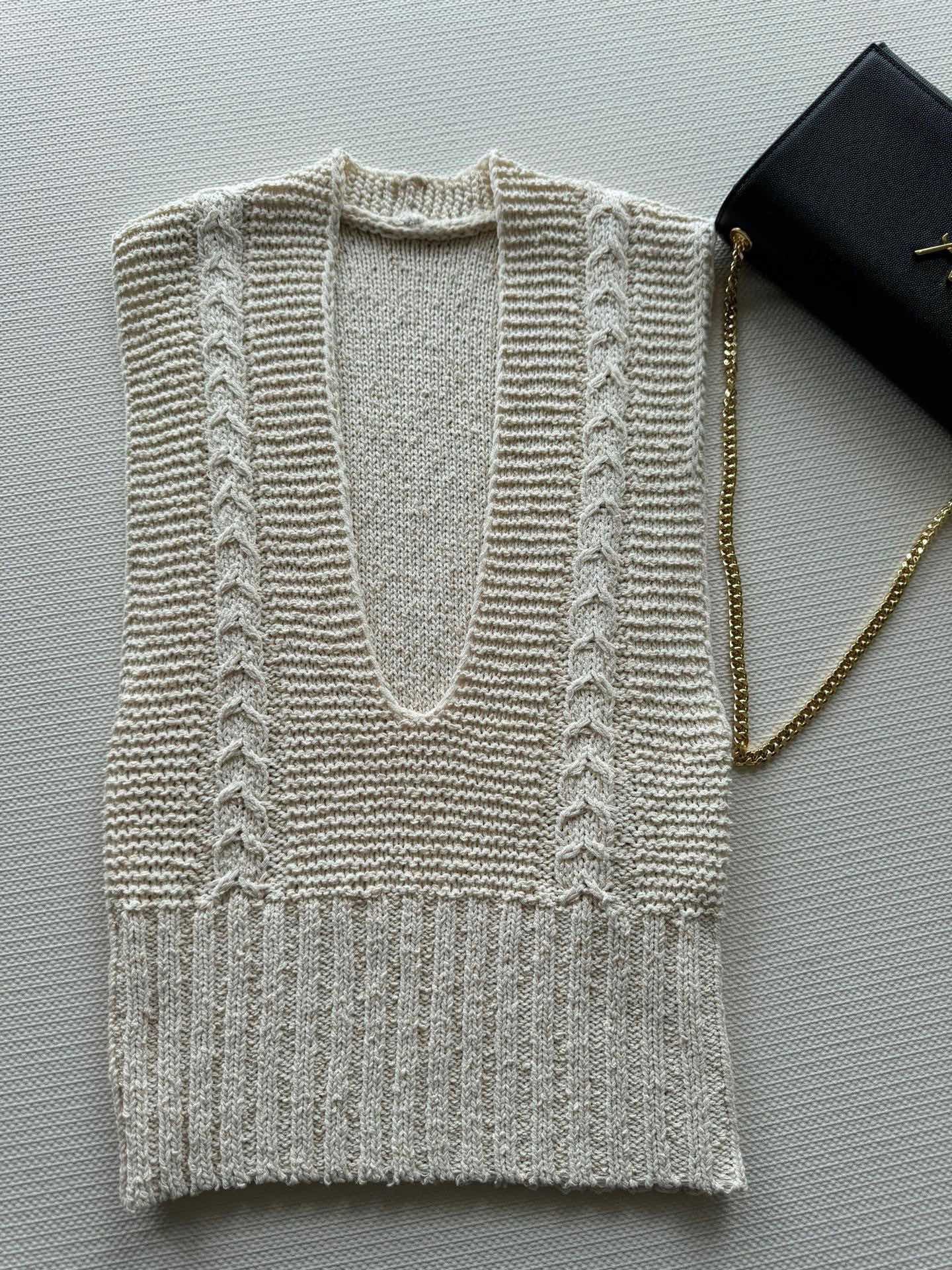 DIOR TOPS