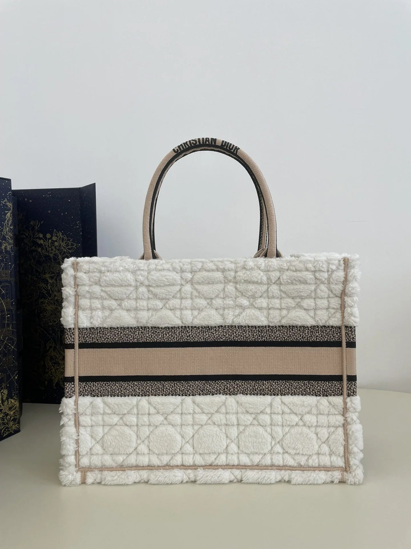 DIOR TOTE BAG