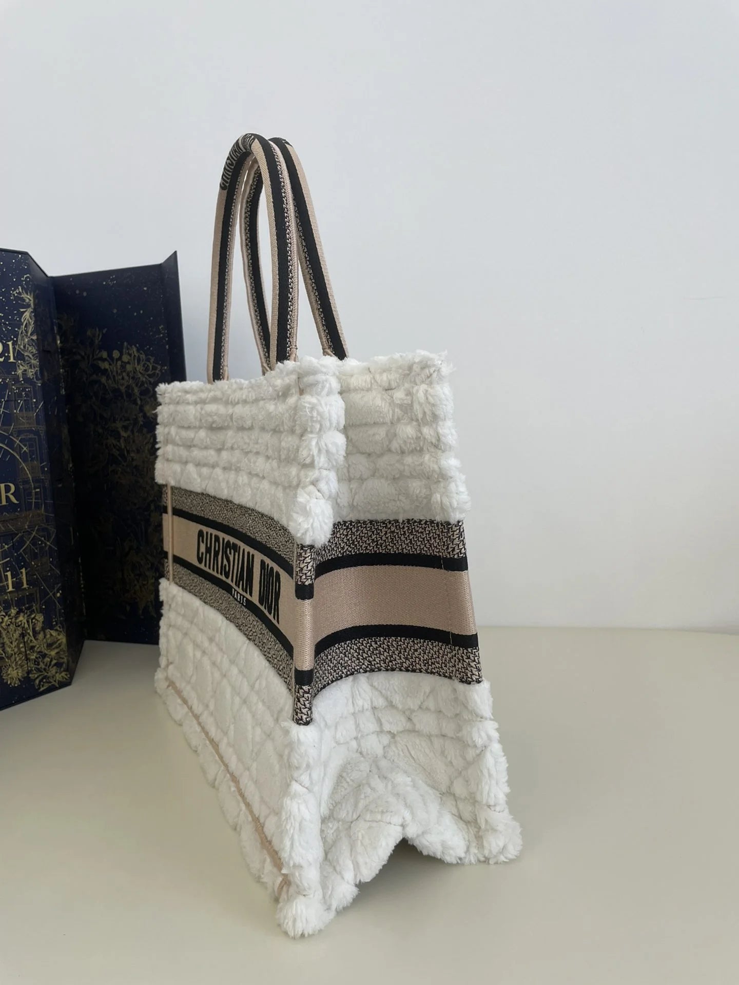 DIOR TOTE BAG