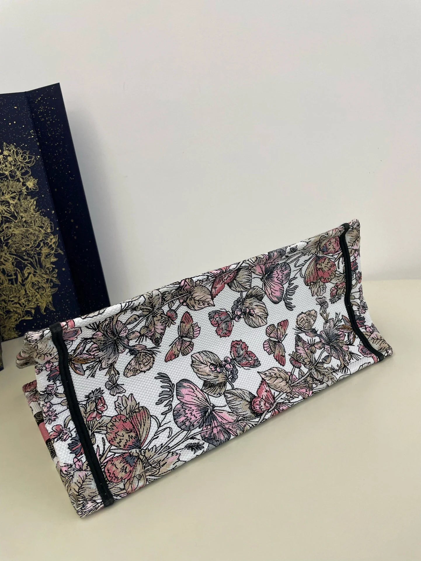 DIOR TOTE BAG