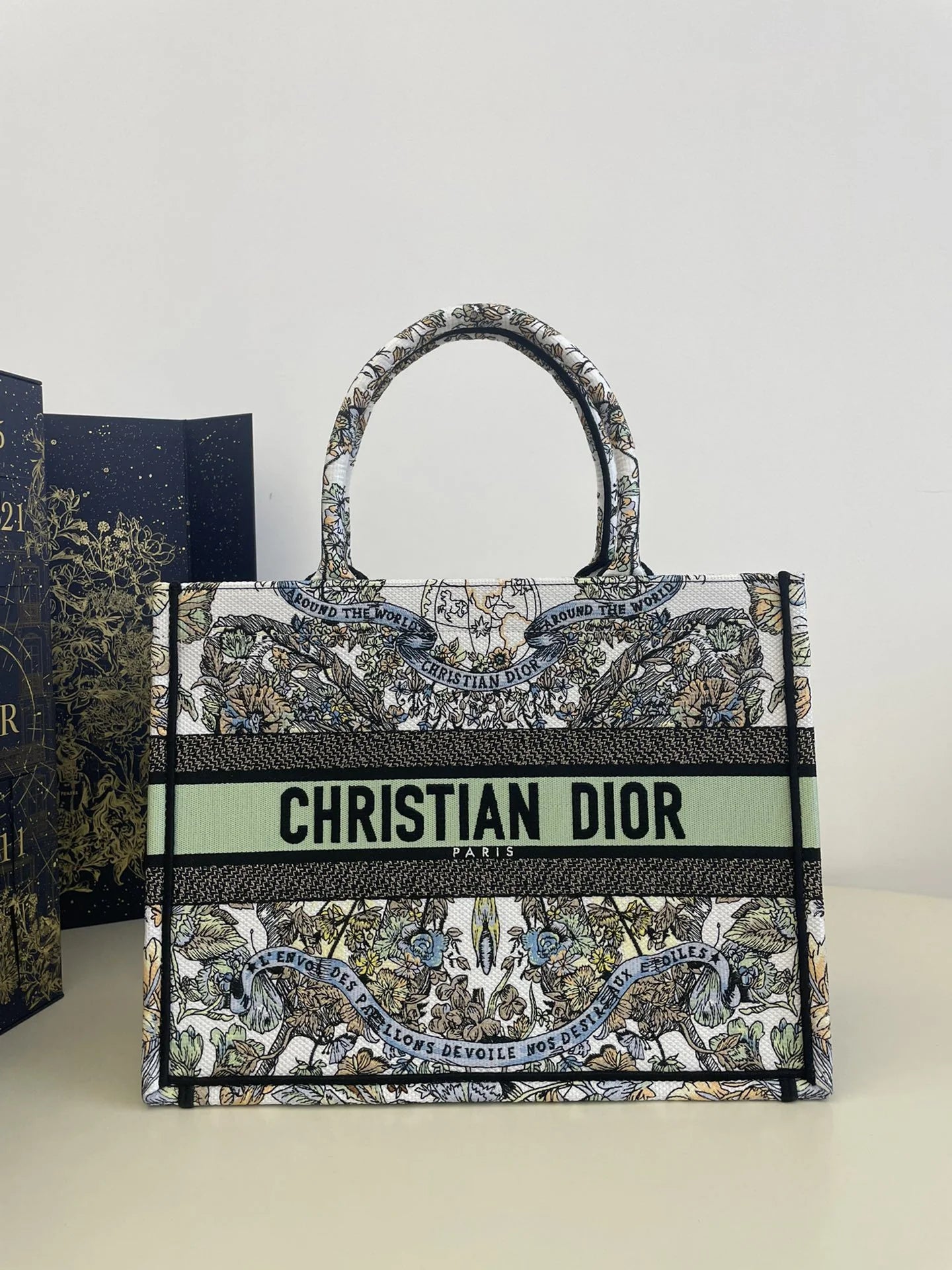 DIOR TOTE BAG