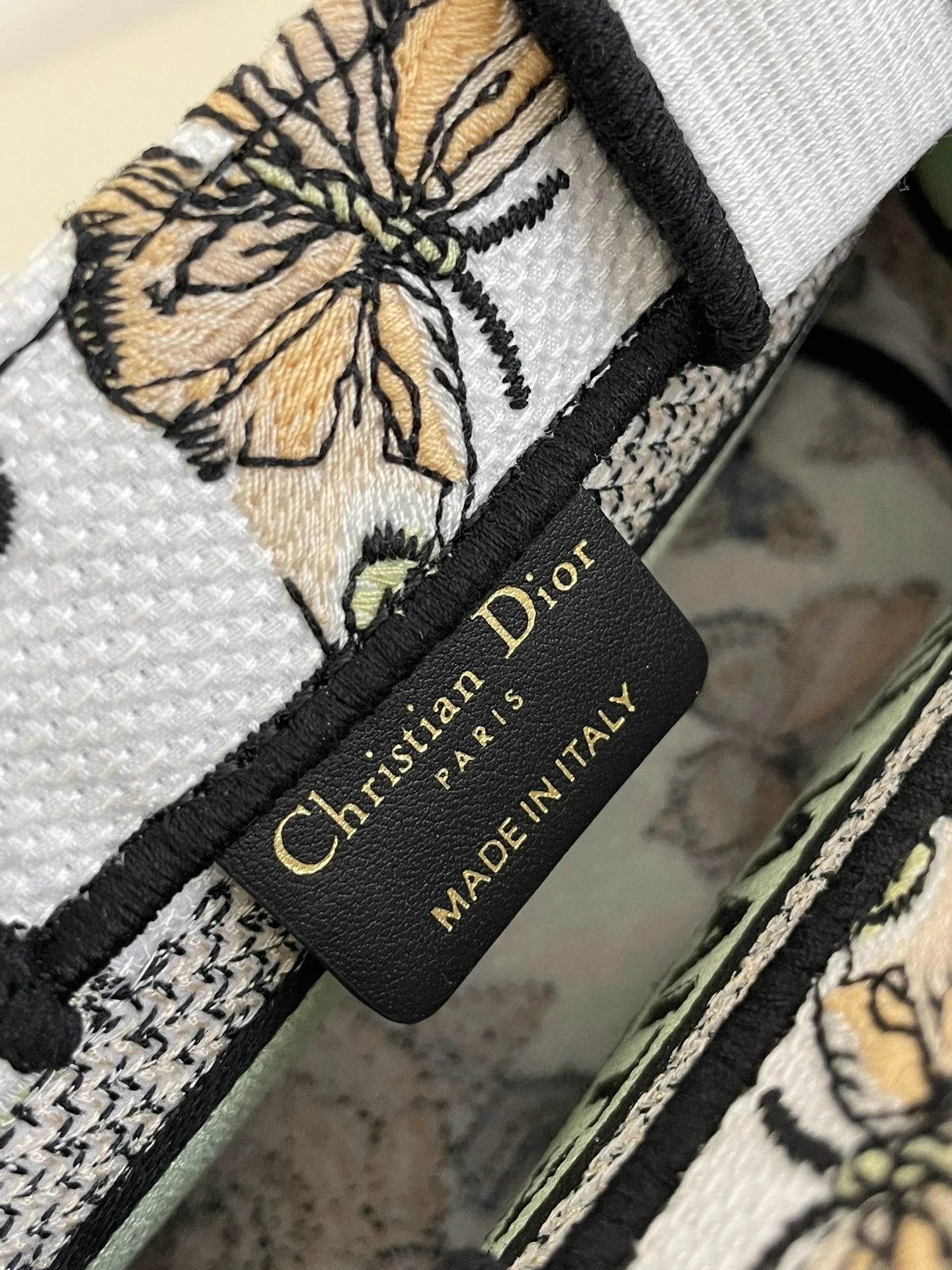 DIOR TOTE BAG