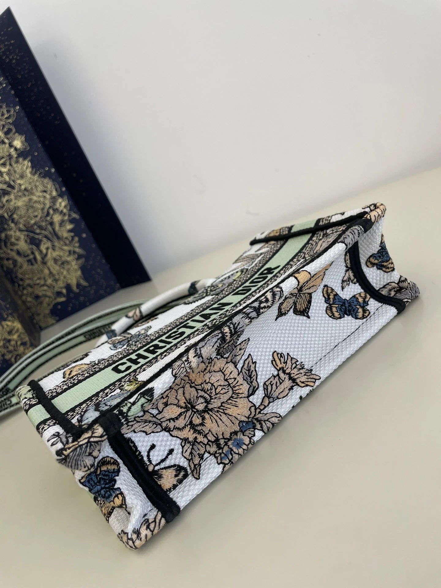 DIOR TOTE BAG