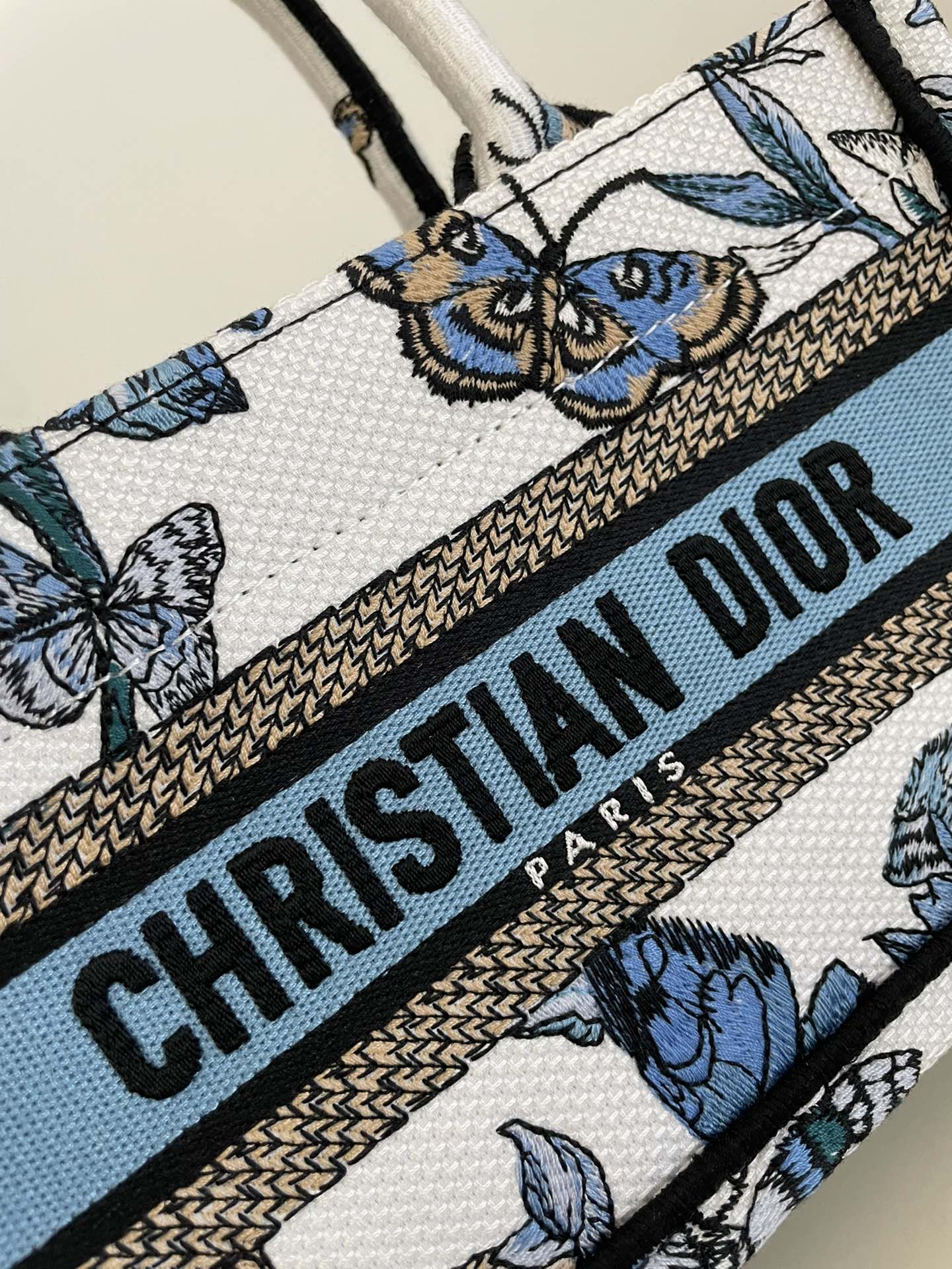 DIOR TOTE BAG