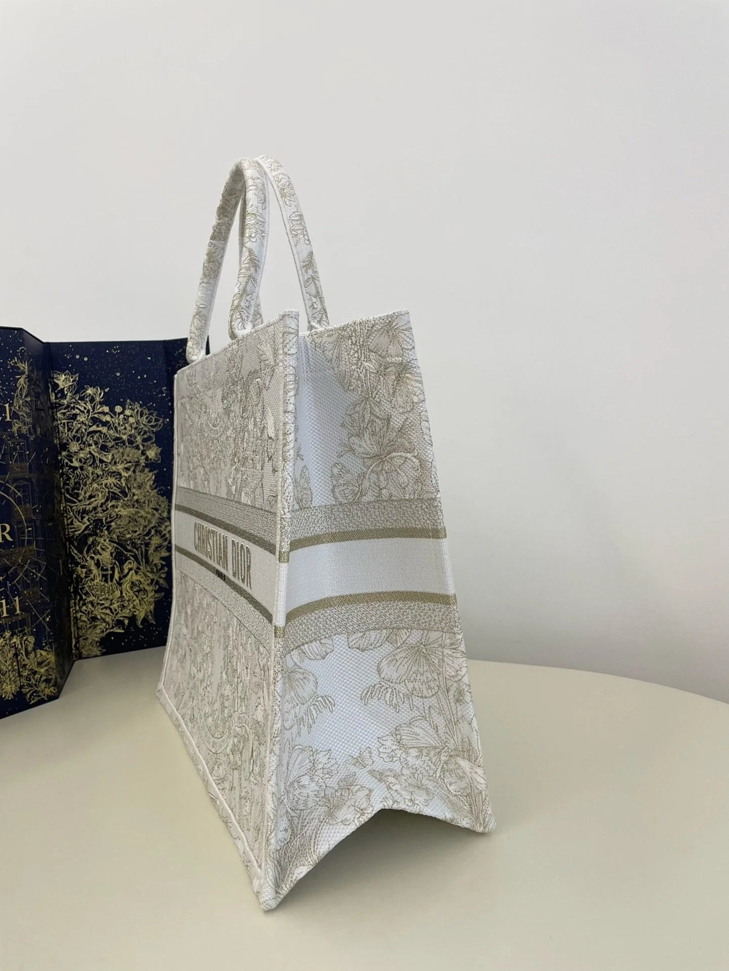 DIOR TOTE BAG