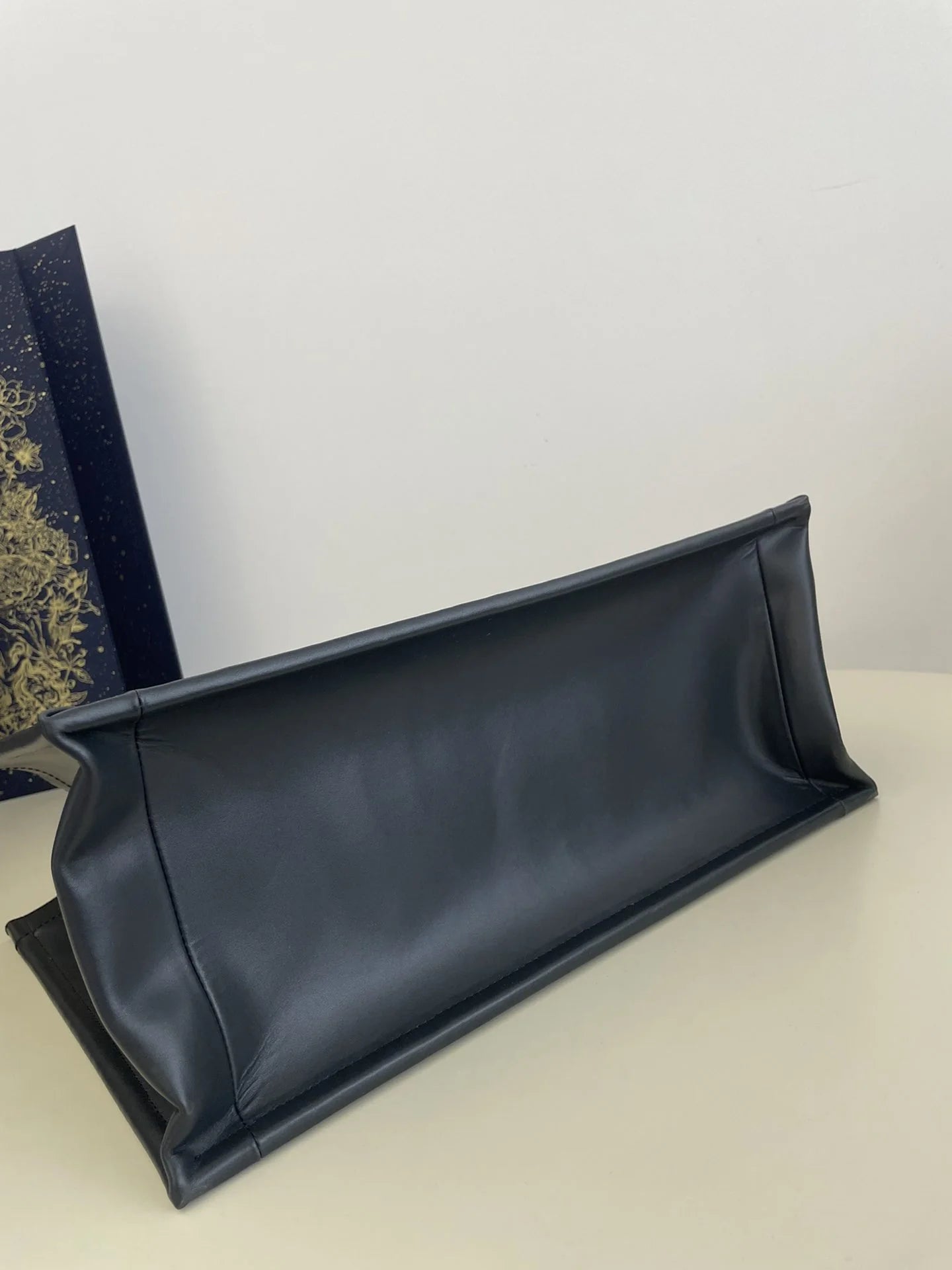 DIOR TOTE BAG