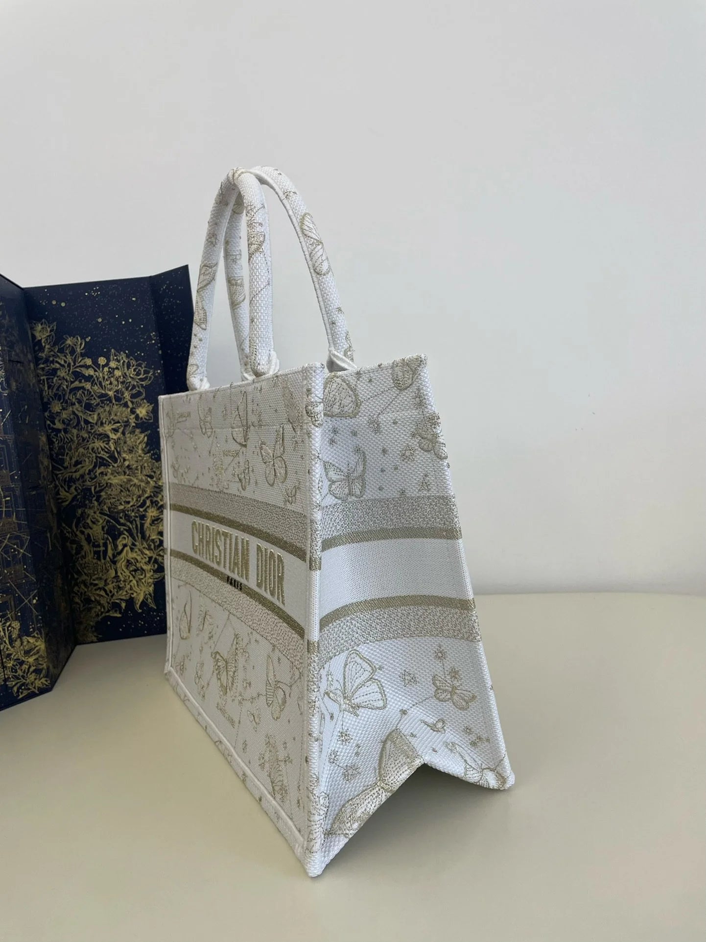 DIOR TOTE BAG