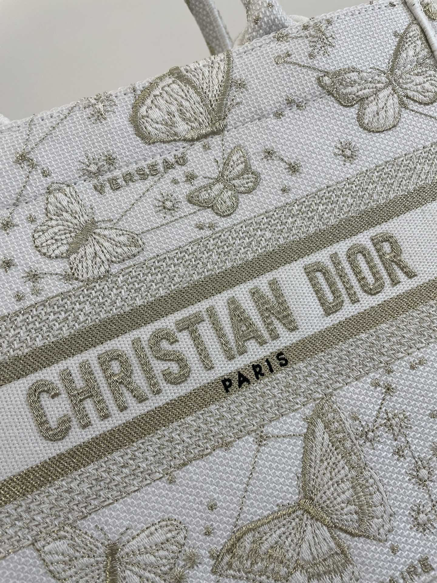 DIOR TOTE BAG
