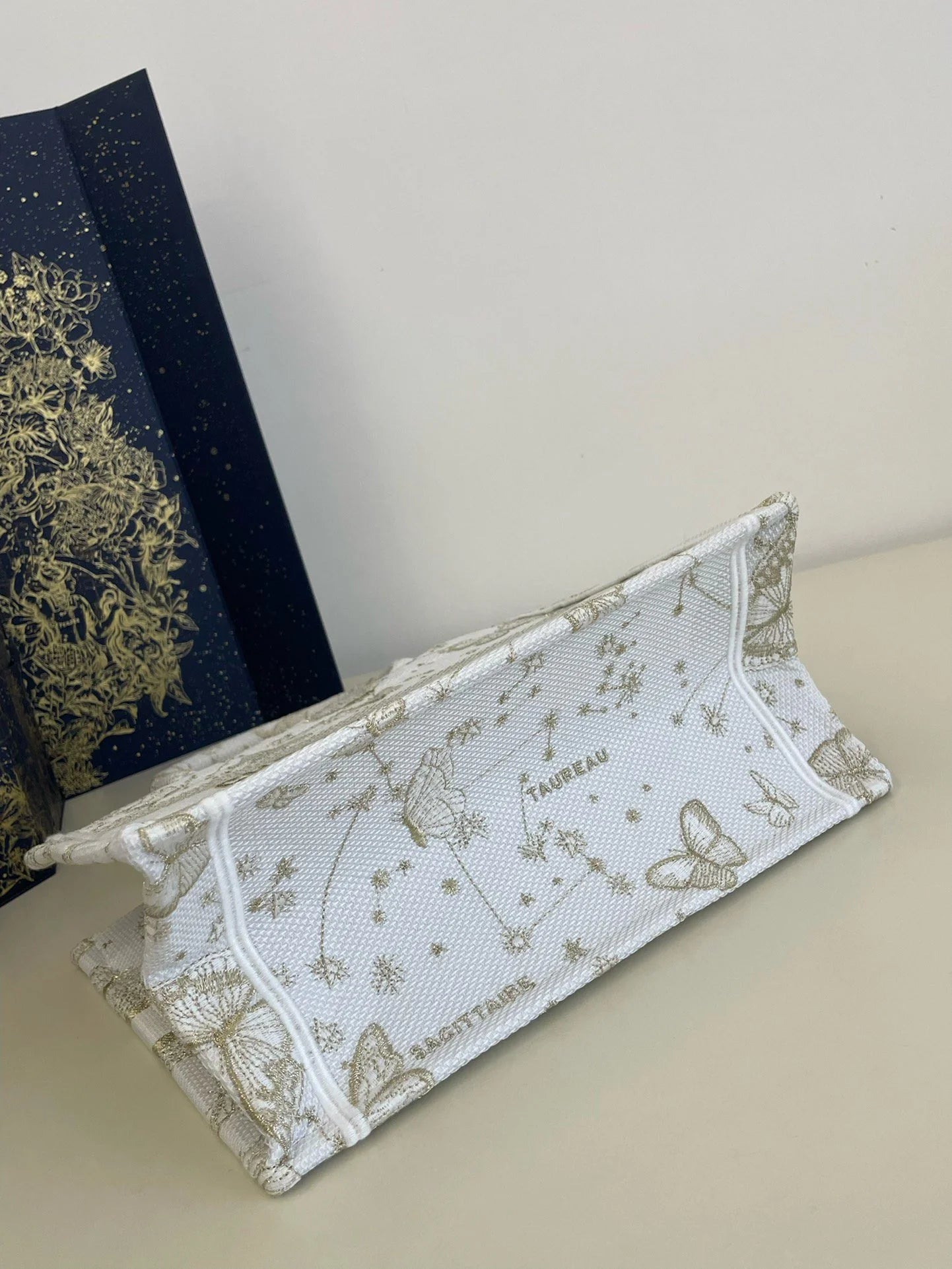 DIOR TOTE BAG