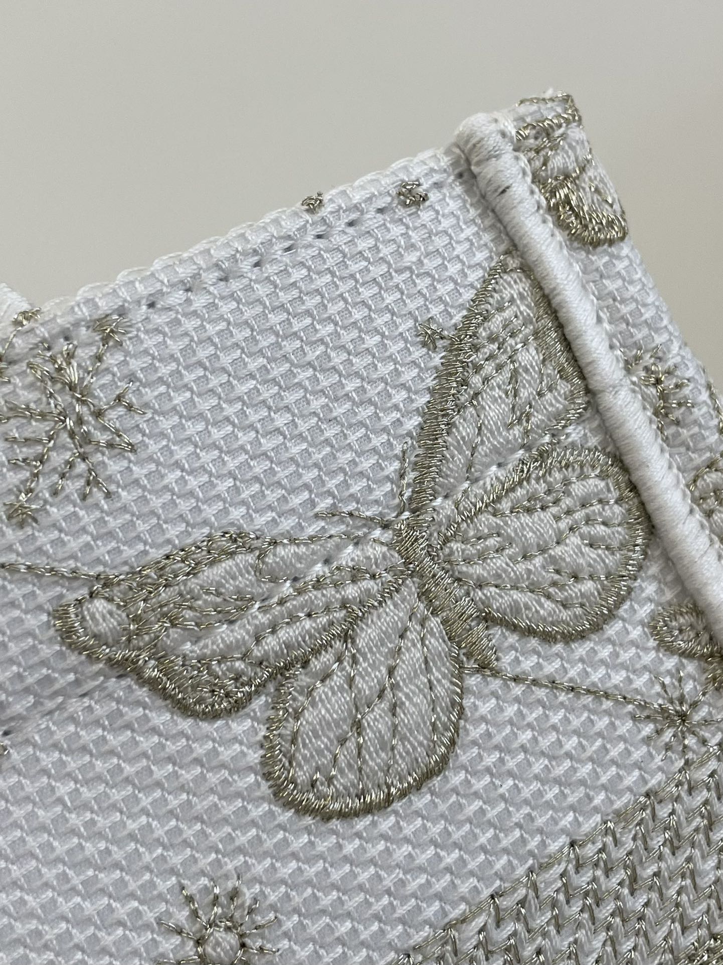 DIOR TOTE BAG
