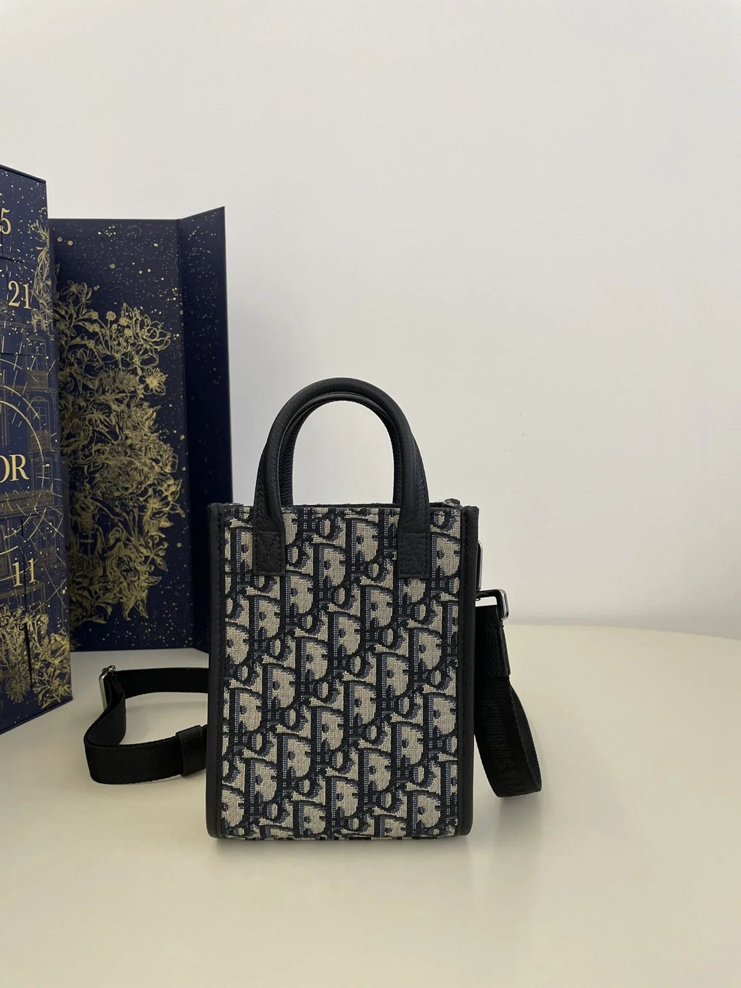 DIOR TOTE BAG