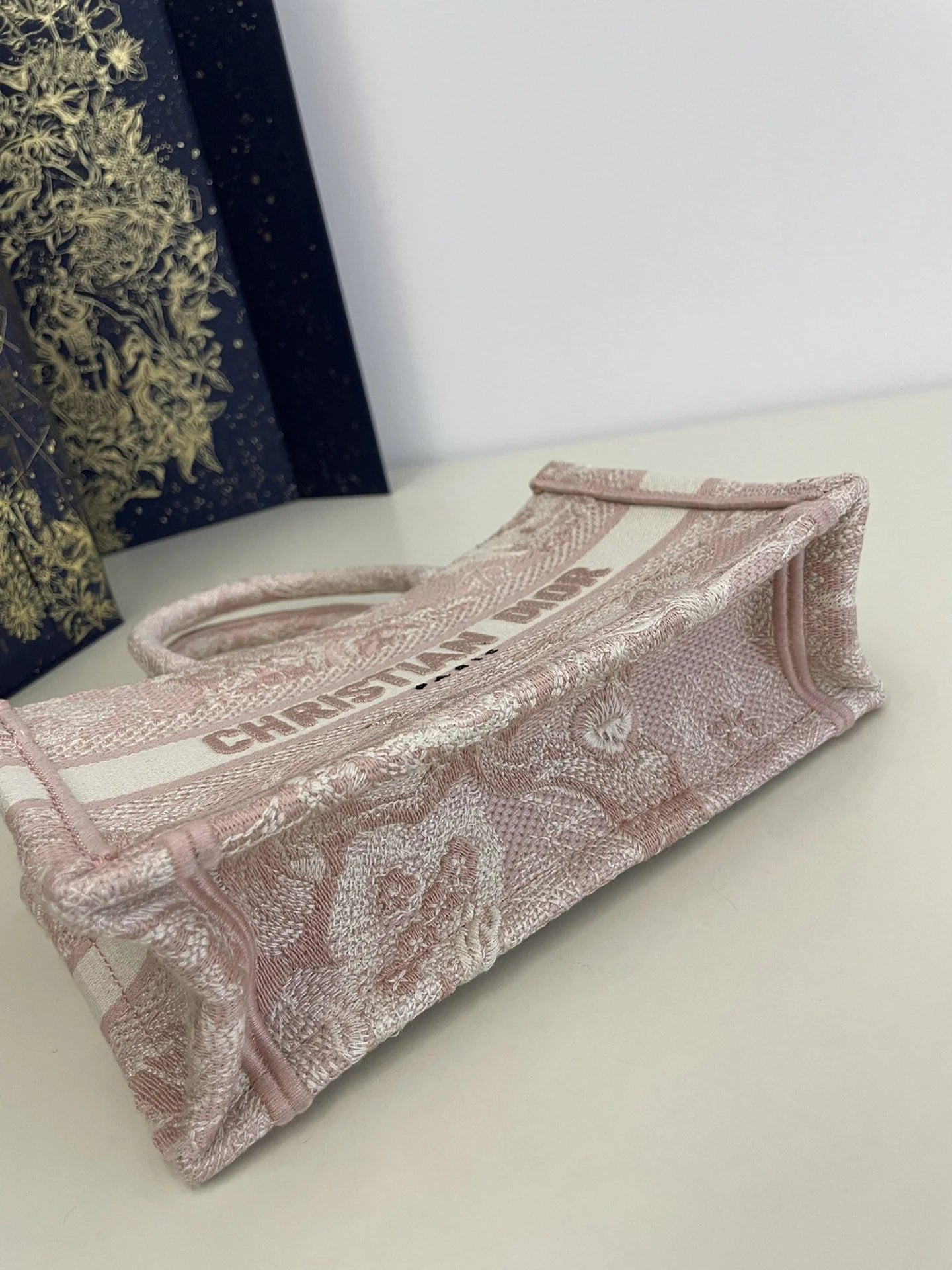 DIOR TOTE BAG