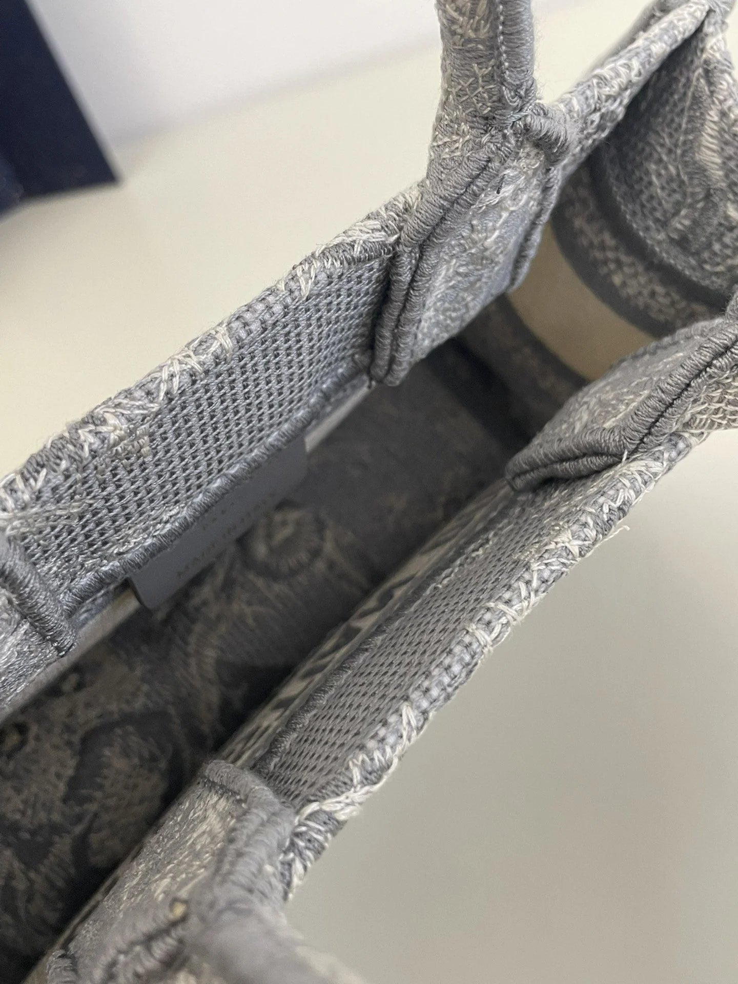 DIOR TOTE BAG