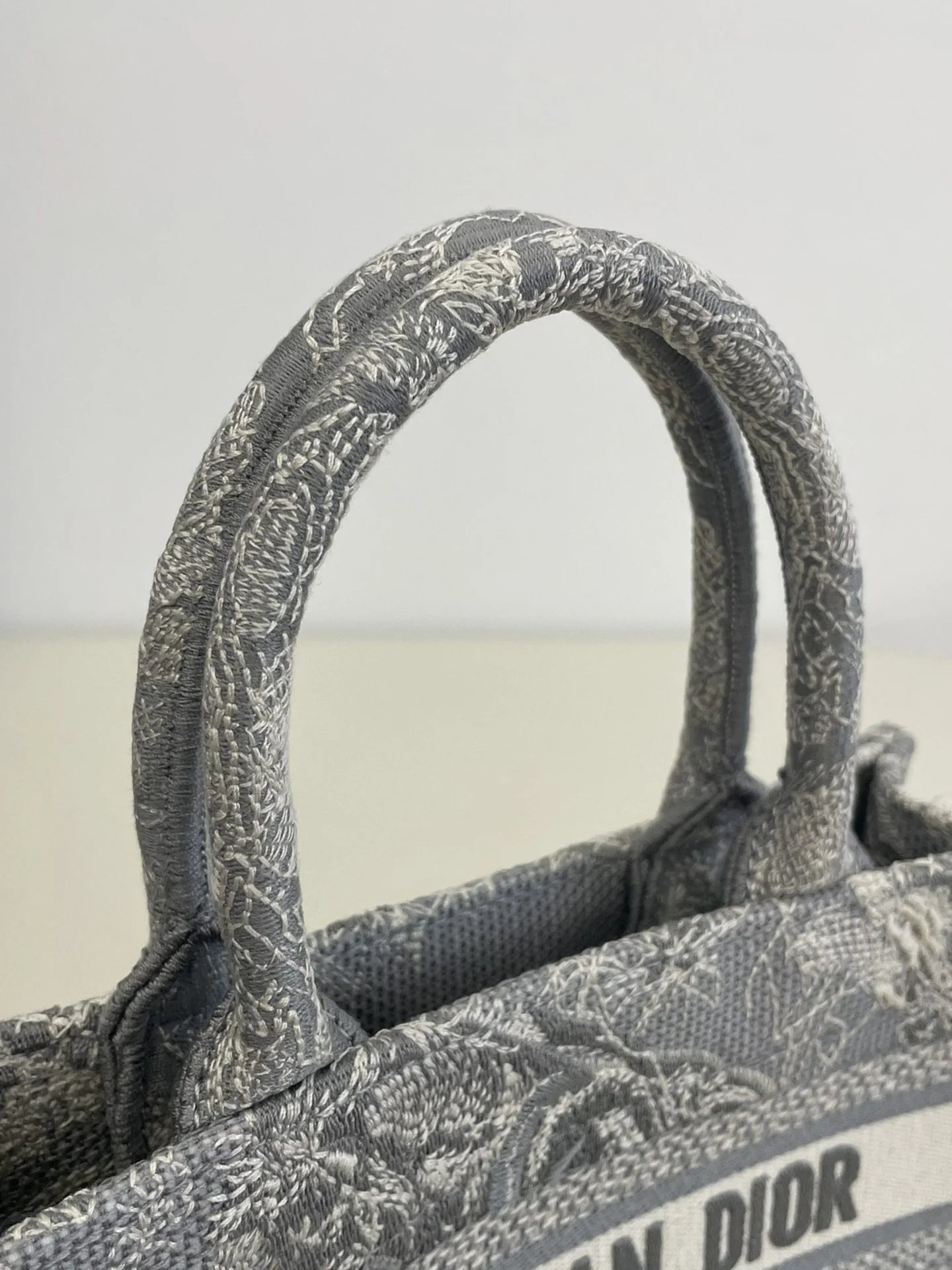 DIOR TOTE BAG