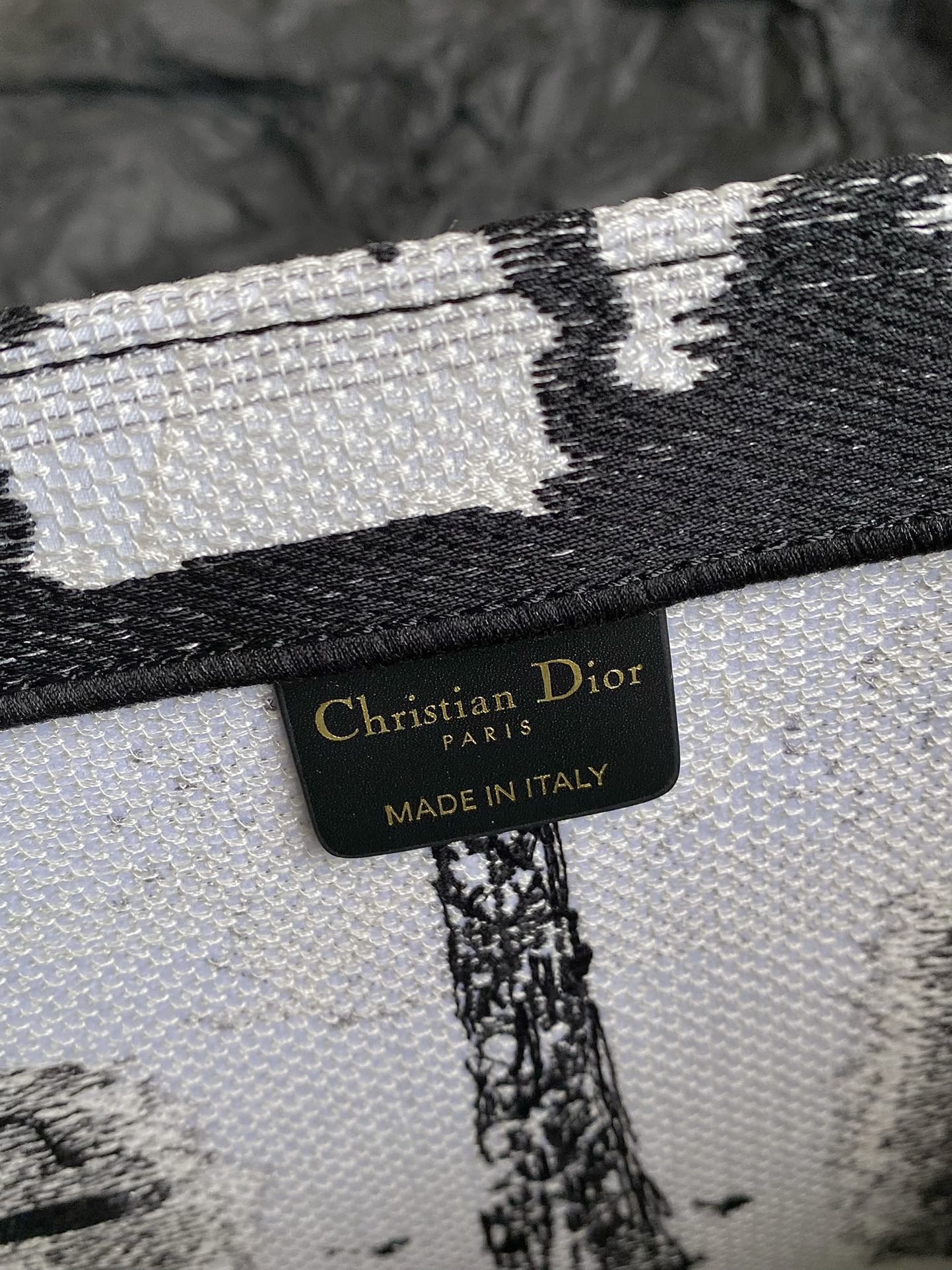 DIOR TOTE BAG