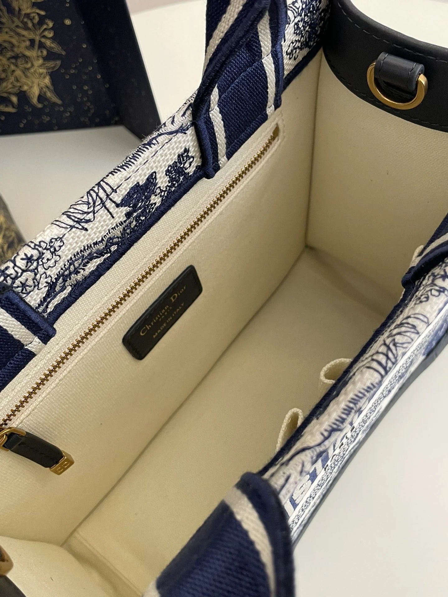 DIOR TOTE BAG