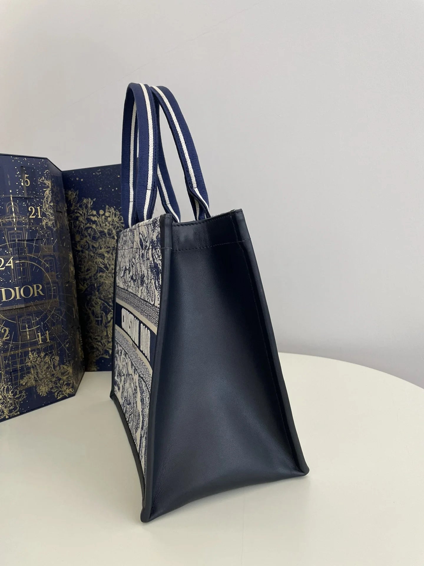 DIOR TOTE BAG