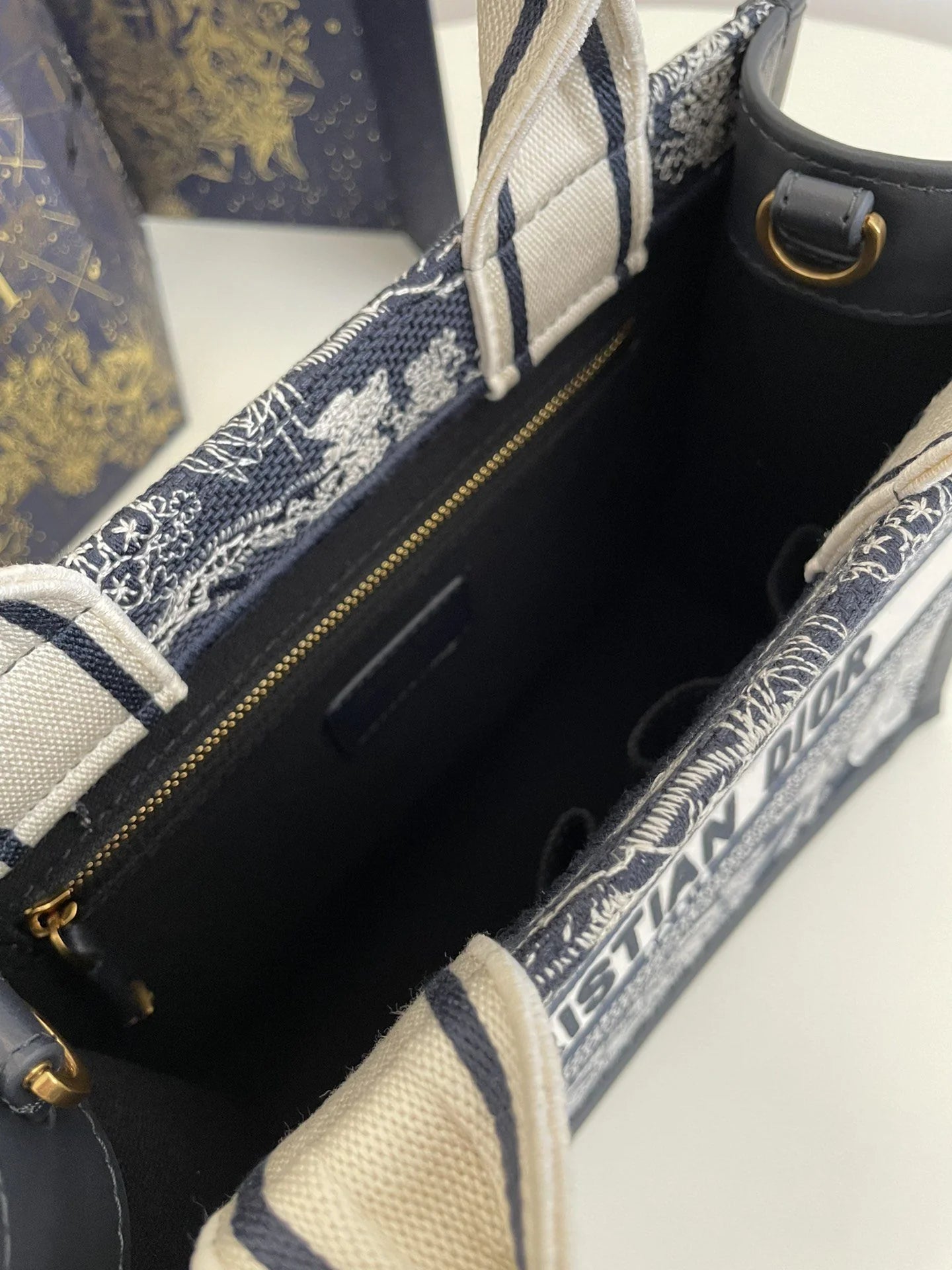 DIOR TOTE BAG