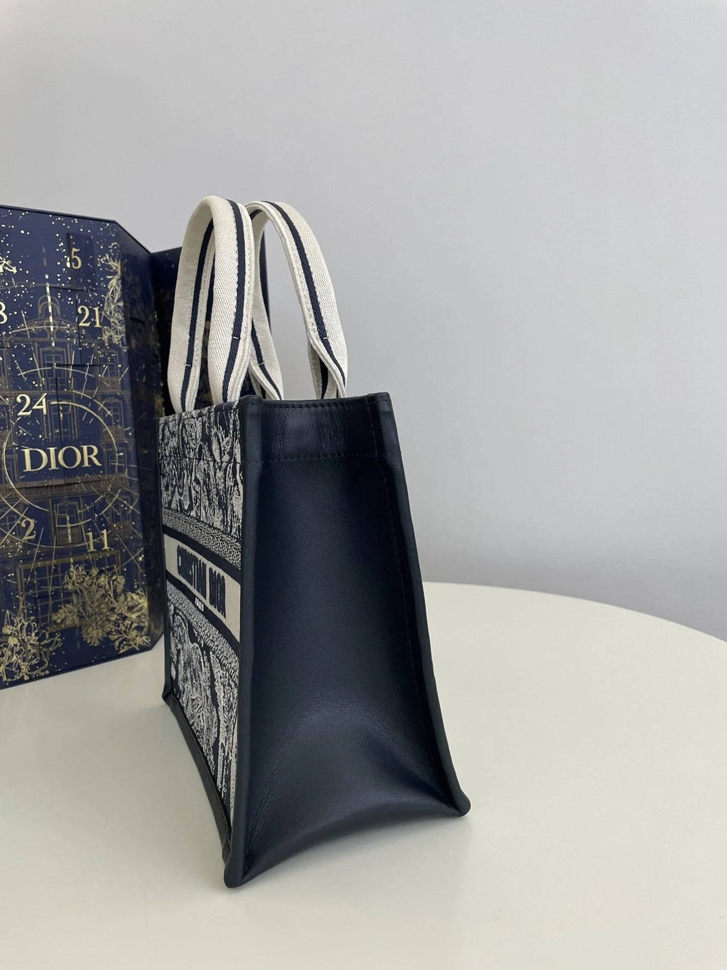 DIOR TOTE BAG