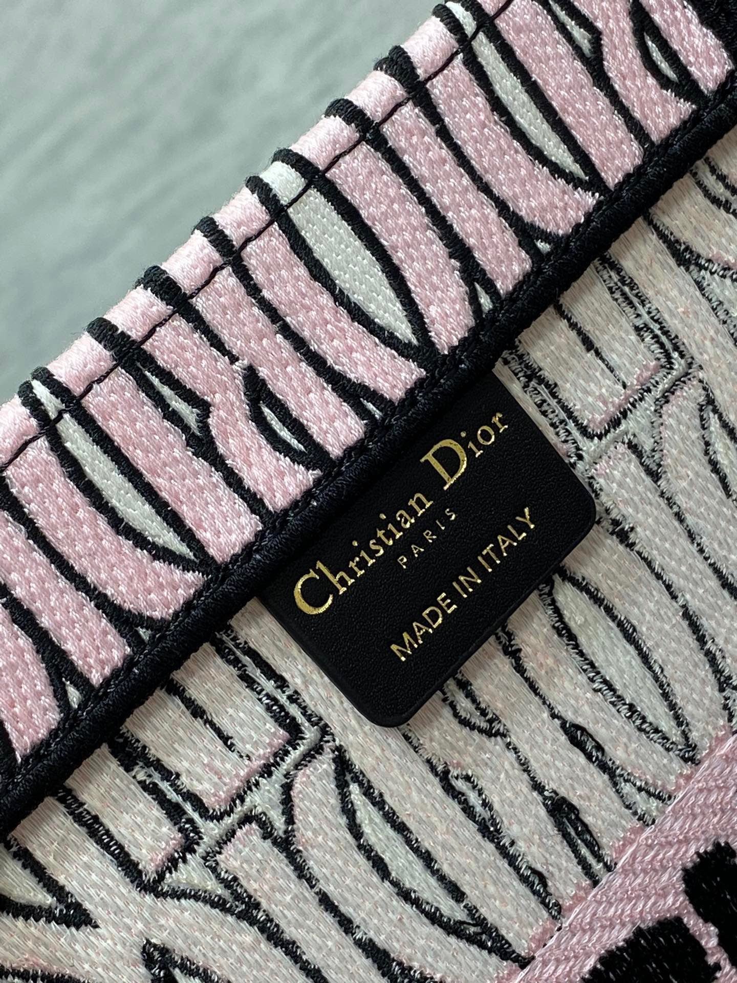 DIOR TOTE BAG
