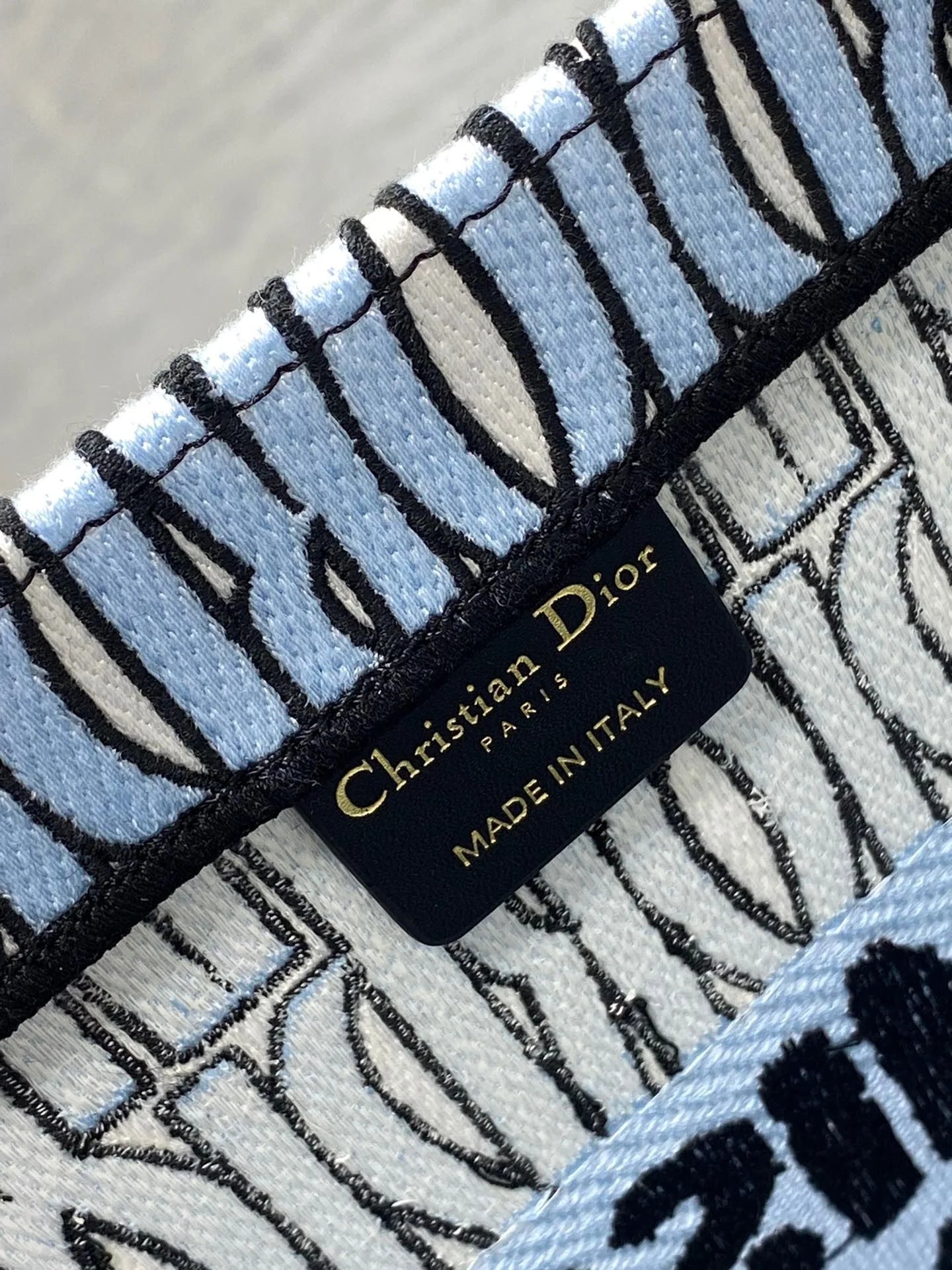 DIOR TOTE BAG