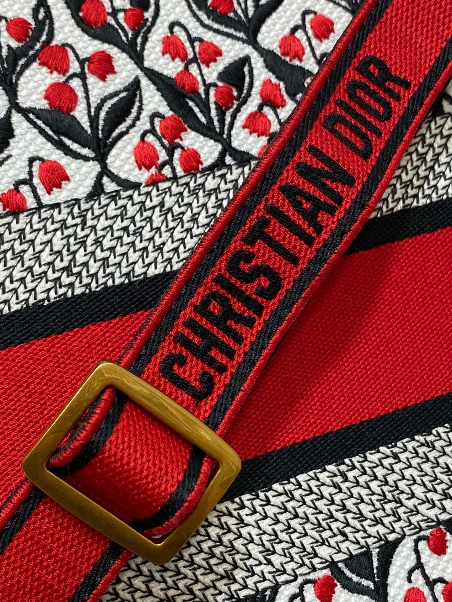 DIOR TOTE BAG