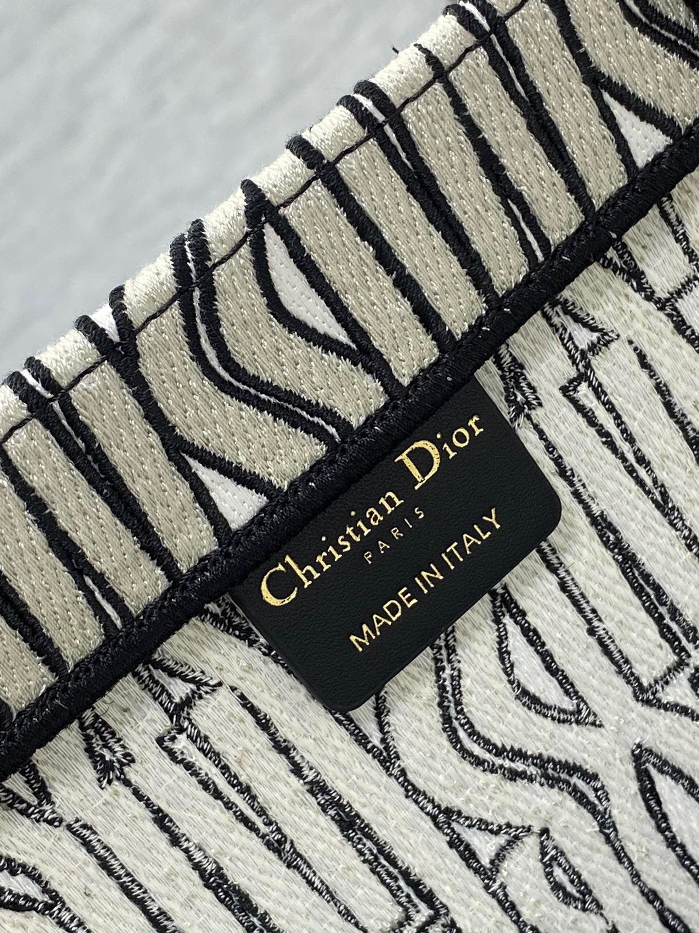 DIOR TOTE BAG