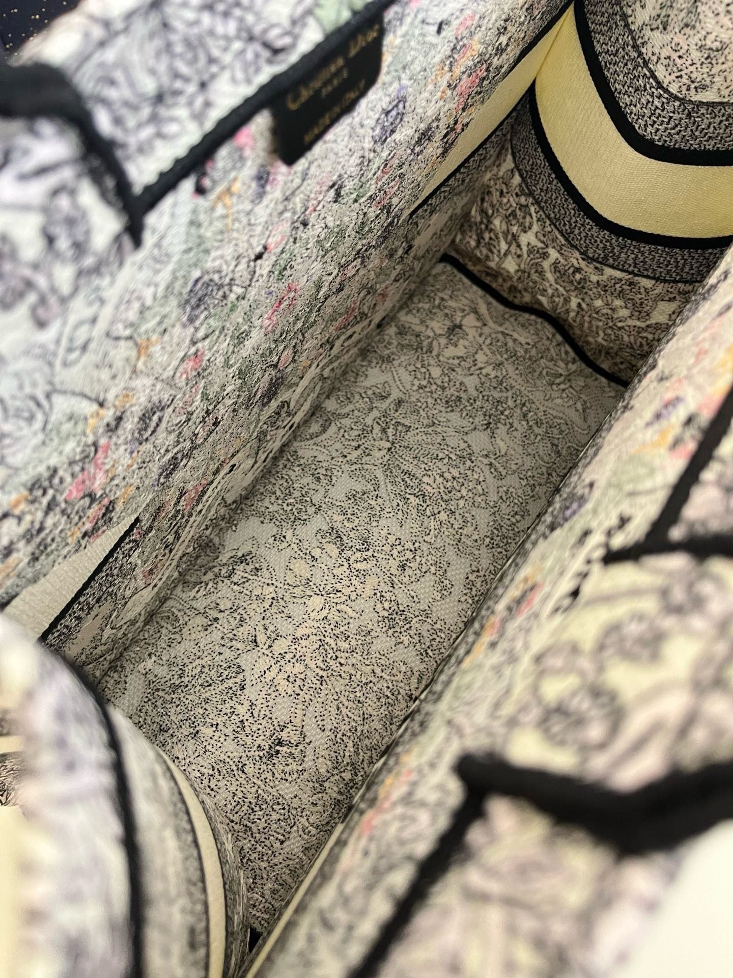 DIOR TOTE BAG