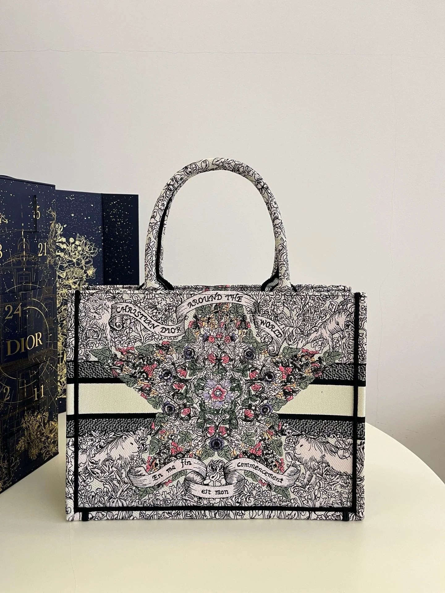 DIOR TOTE BAG