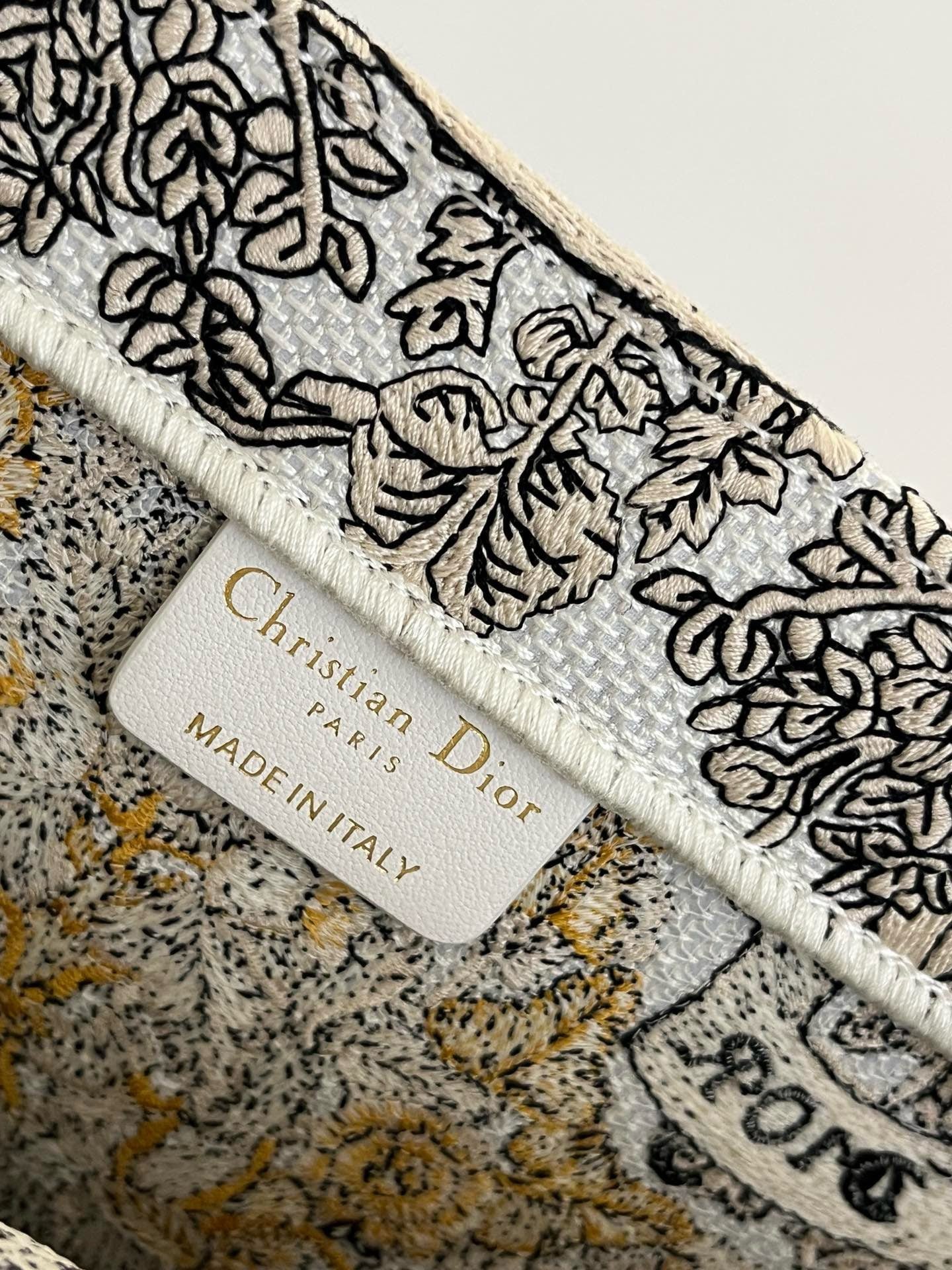 DIOR TOTE BAG