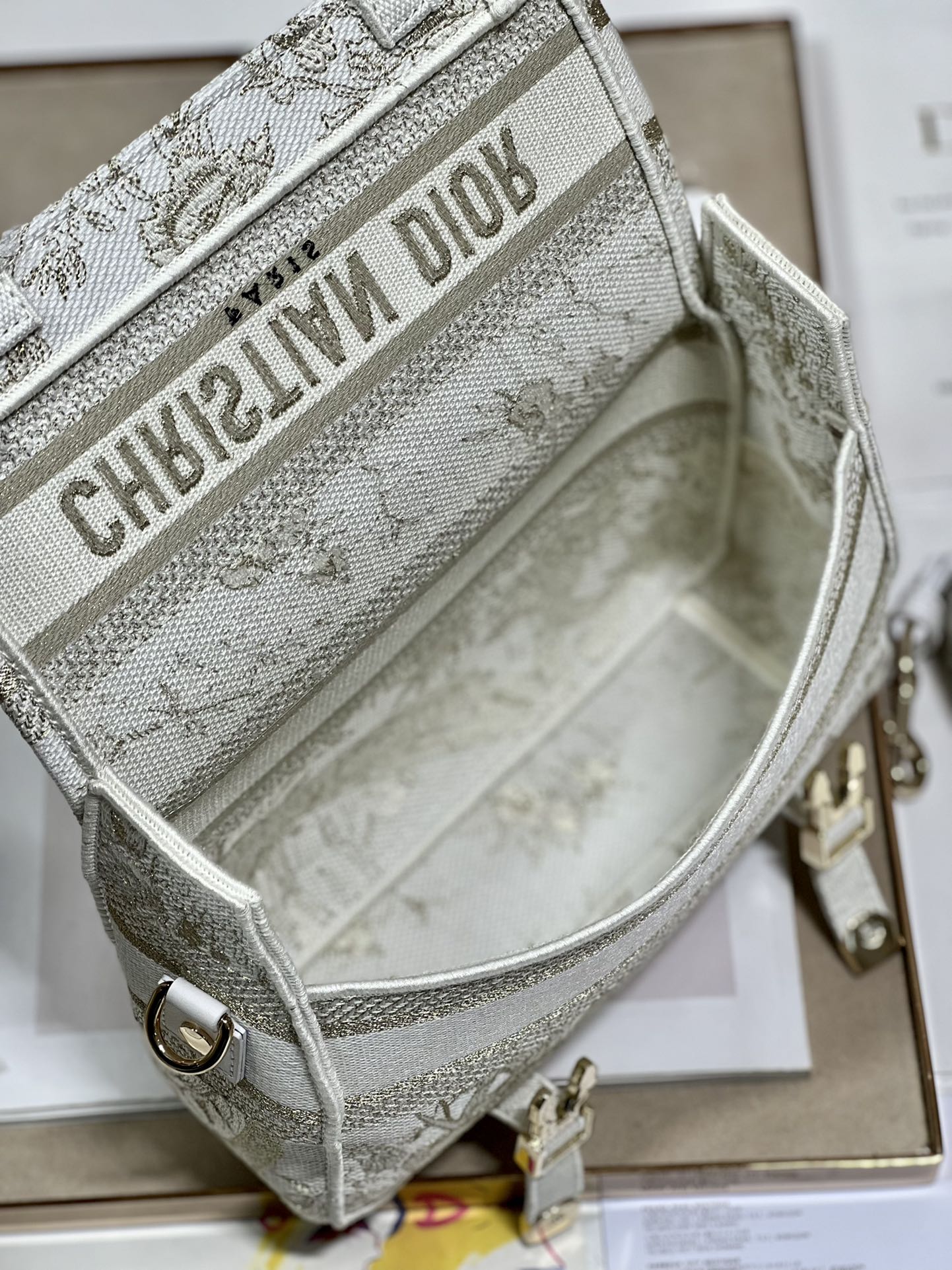 DIORCAMP BAG