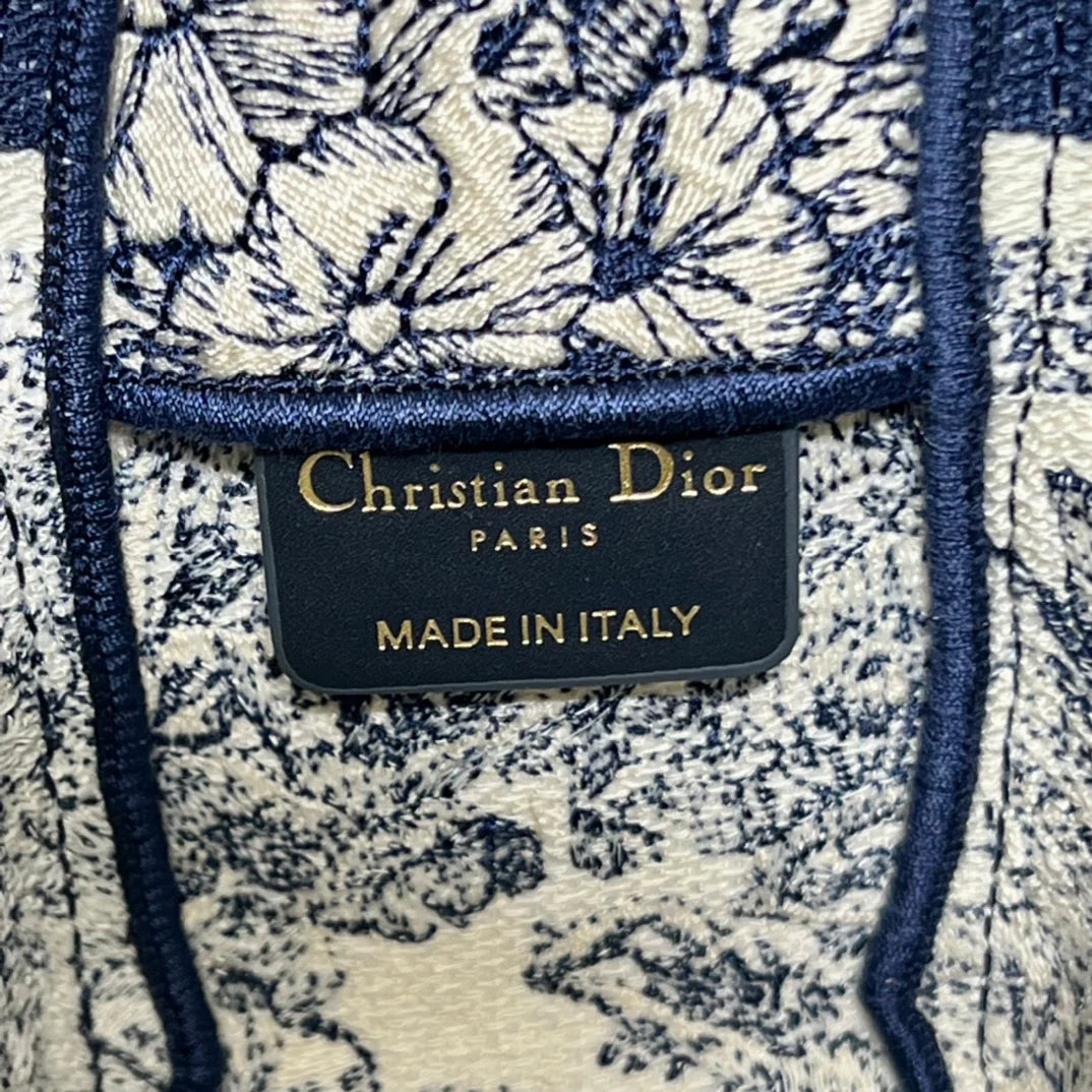 DIORCAMP BAG