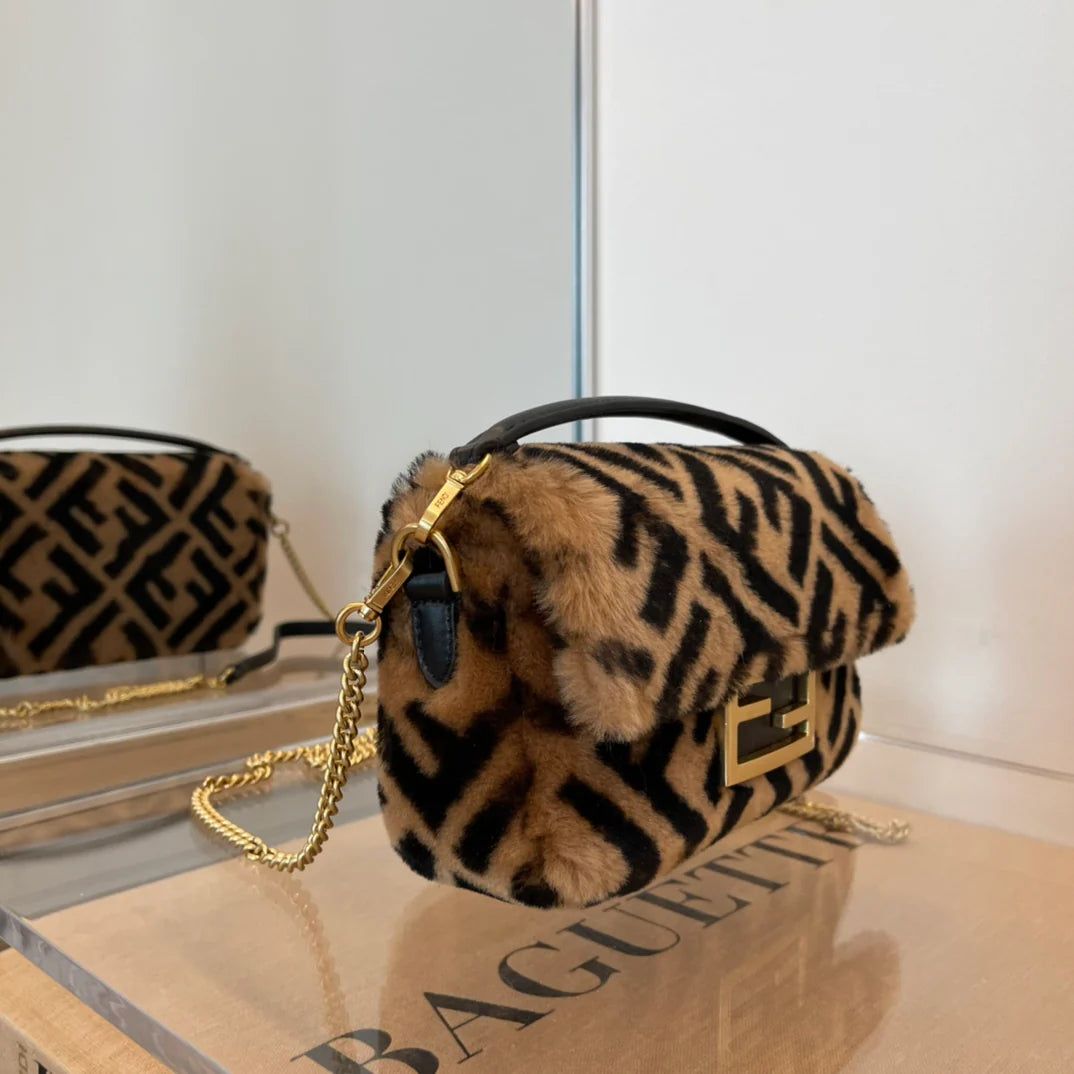 FENDI BAG