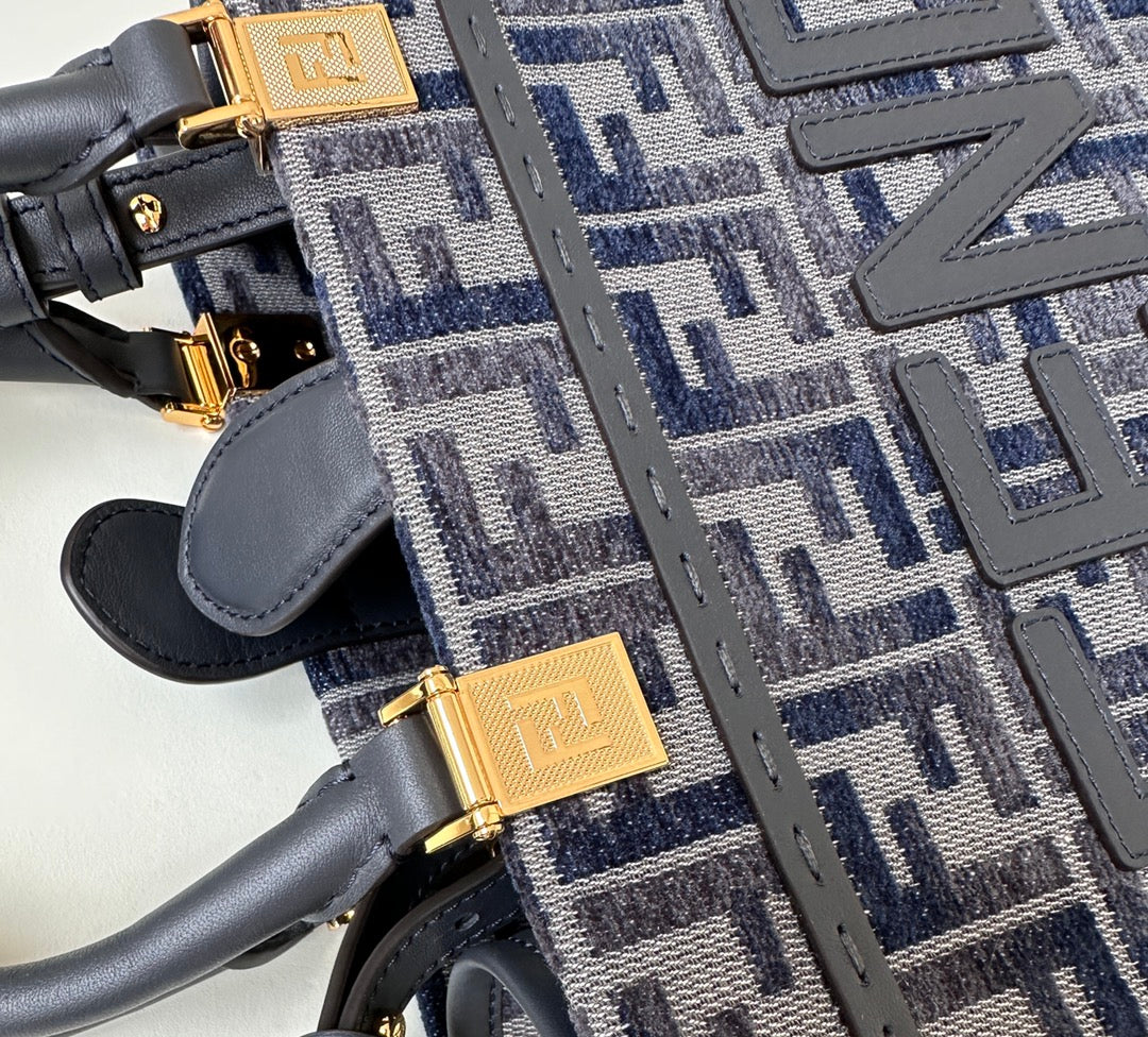 FENDI BAG