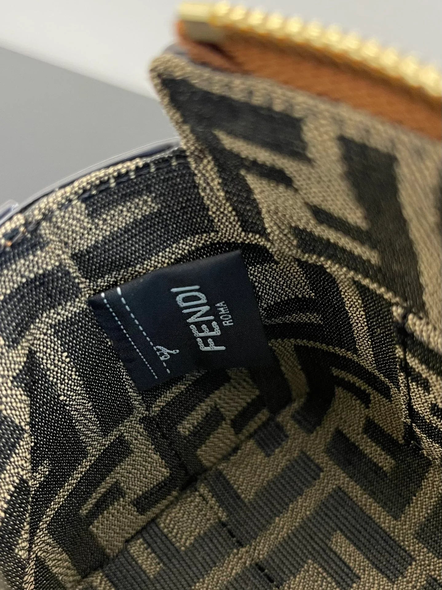 FENDI BAG