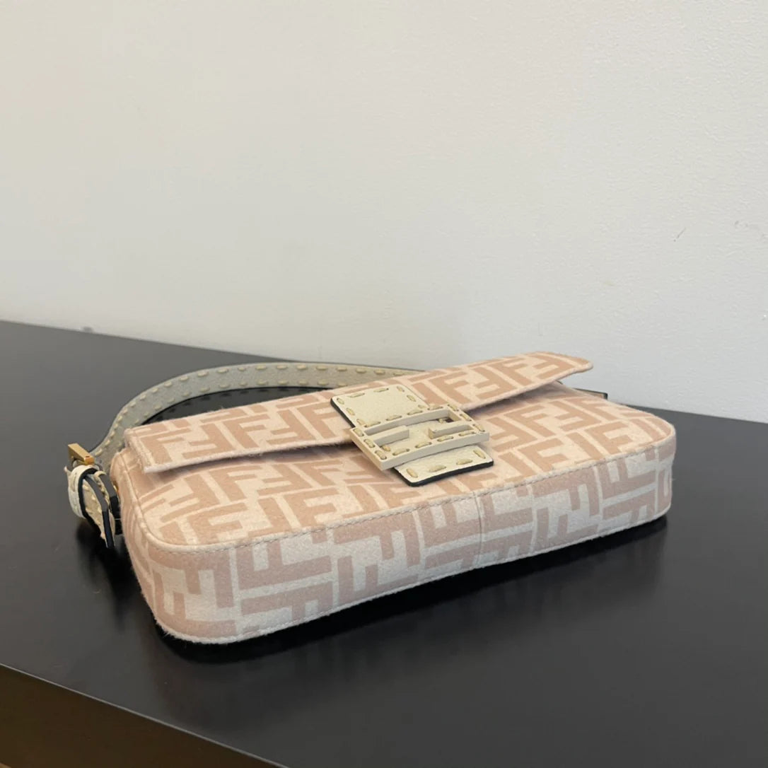 FENDI BAG