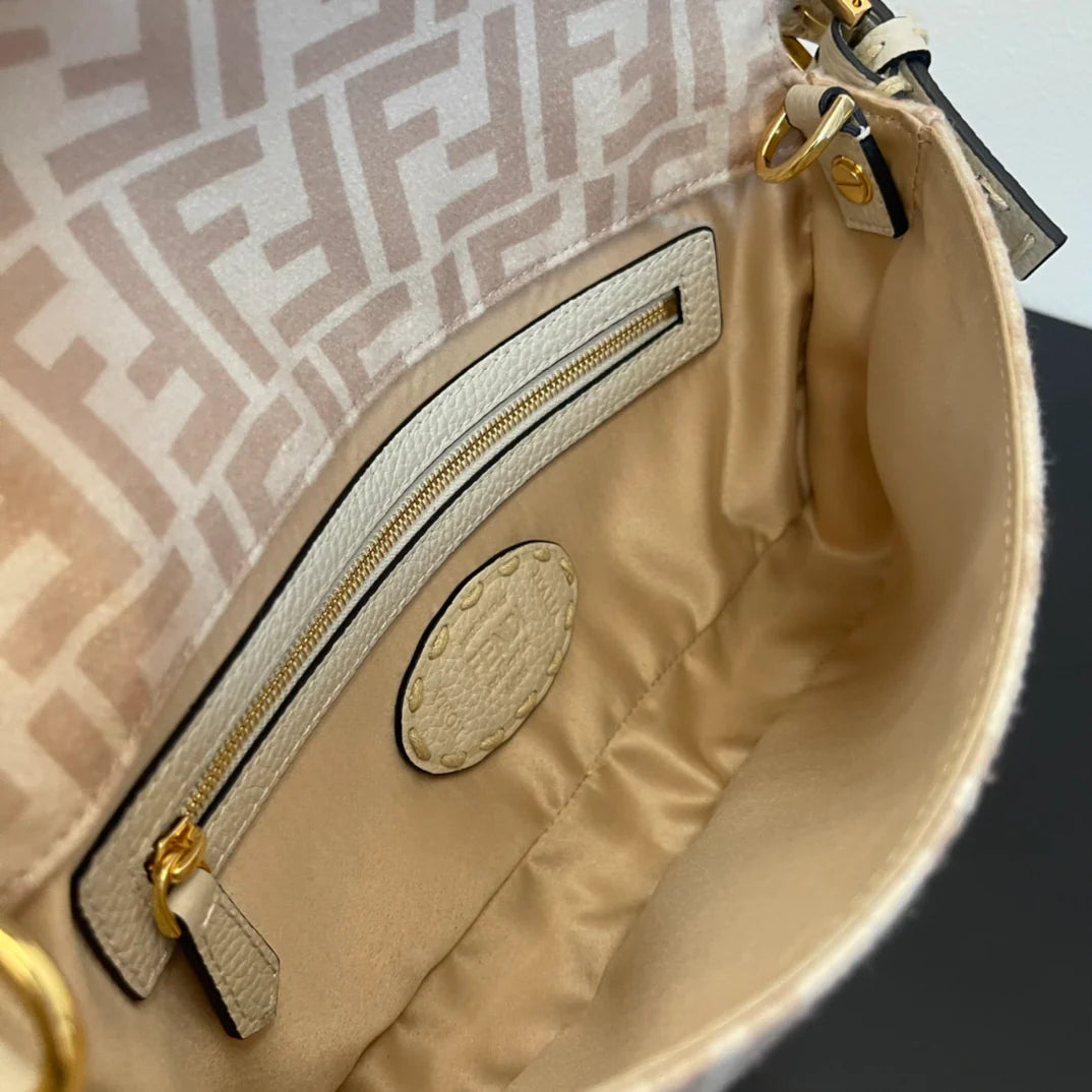 FENDI BAG