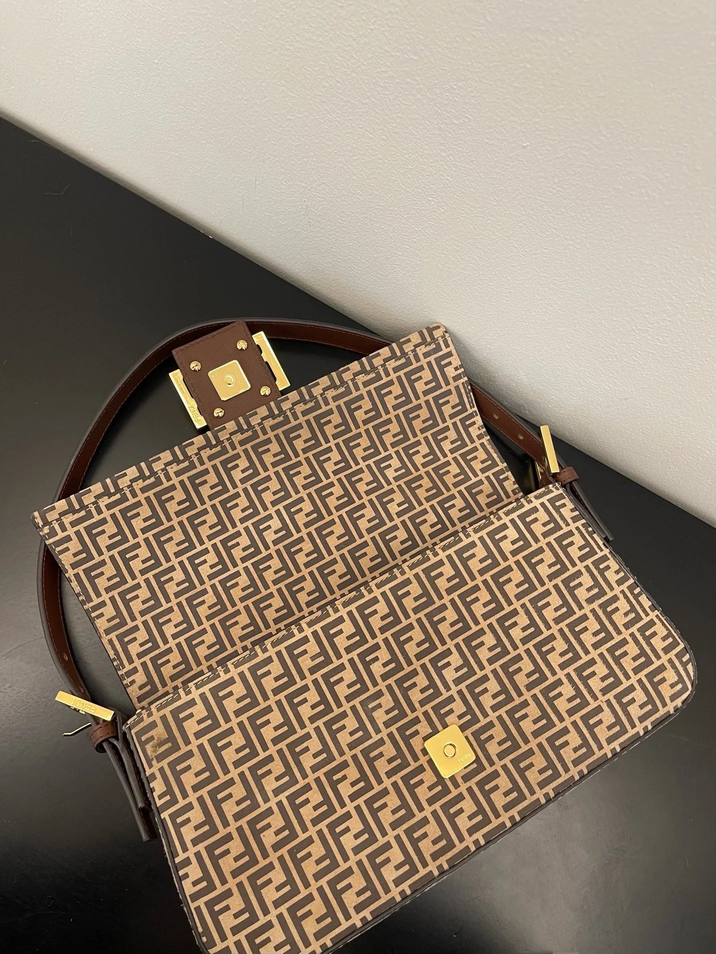 FENDI BAG