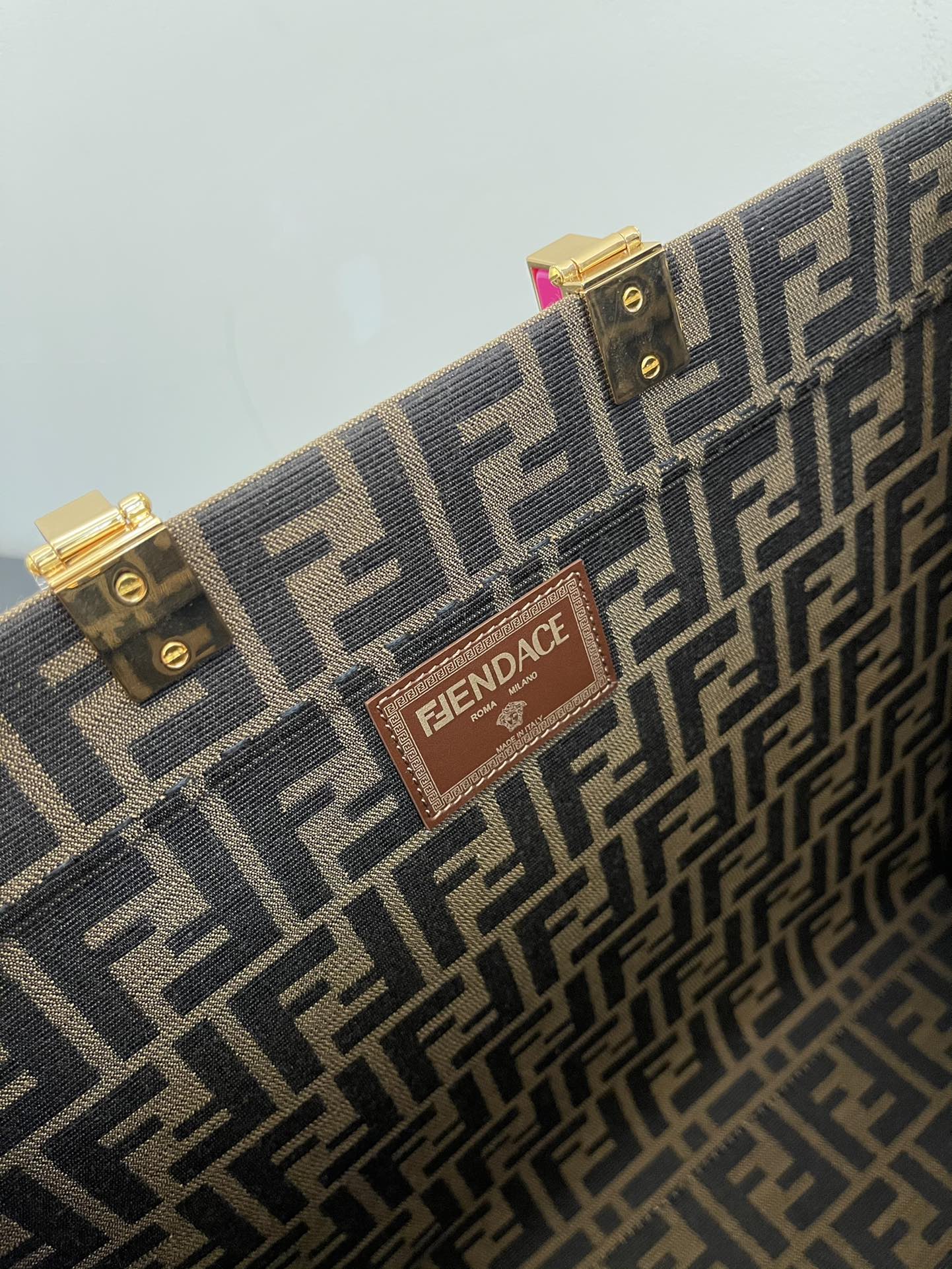 FENDI BAG