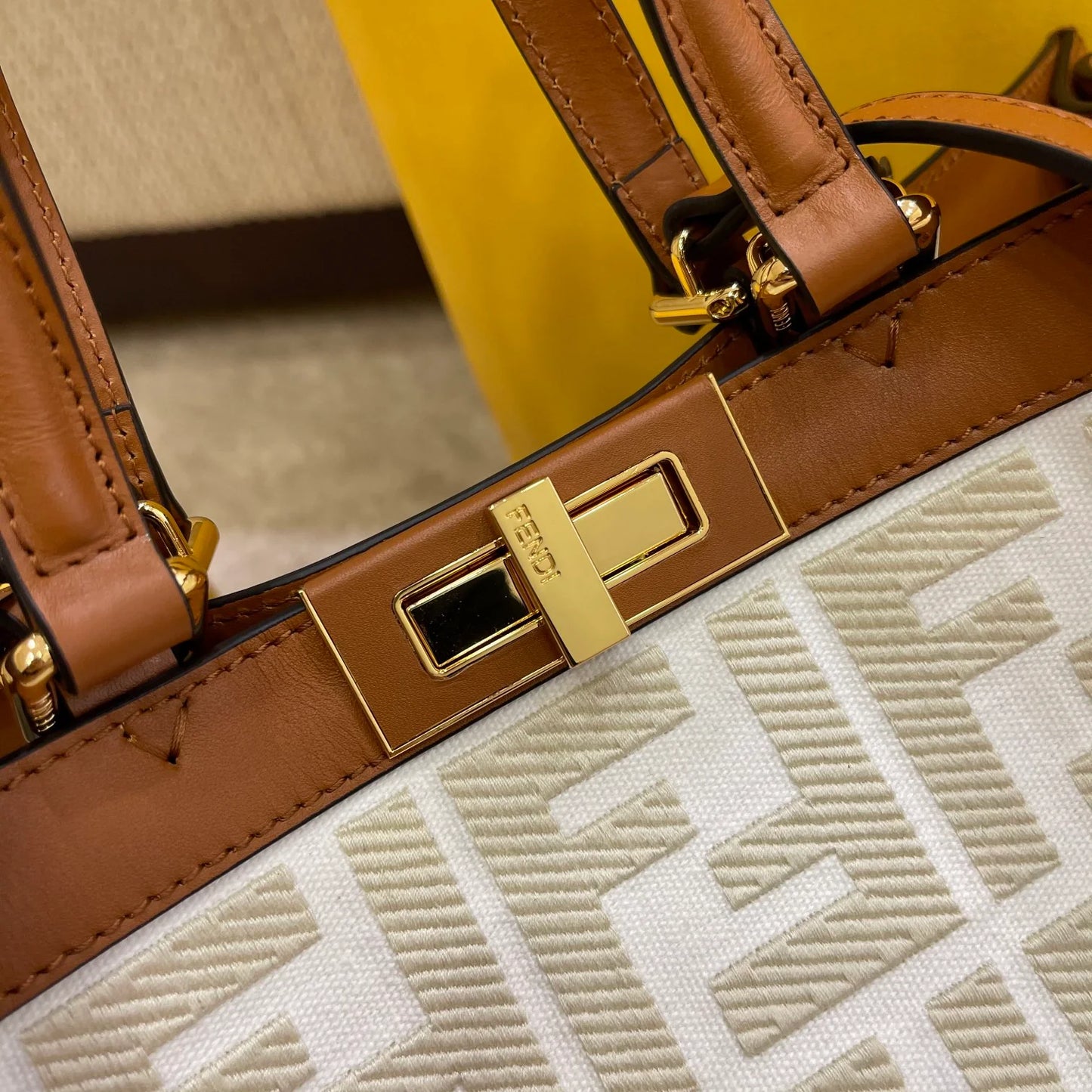 FENDI BAG