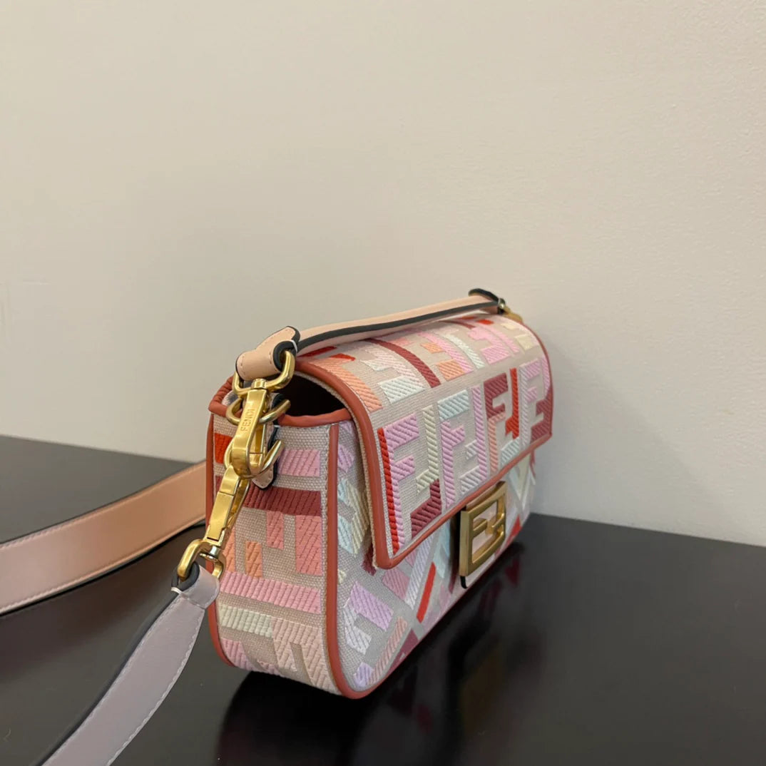 FENDI BAG