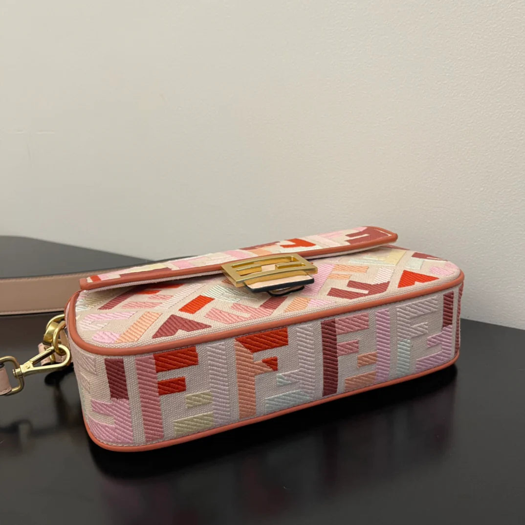 FENDI BAG
