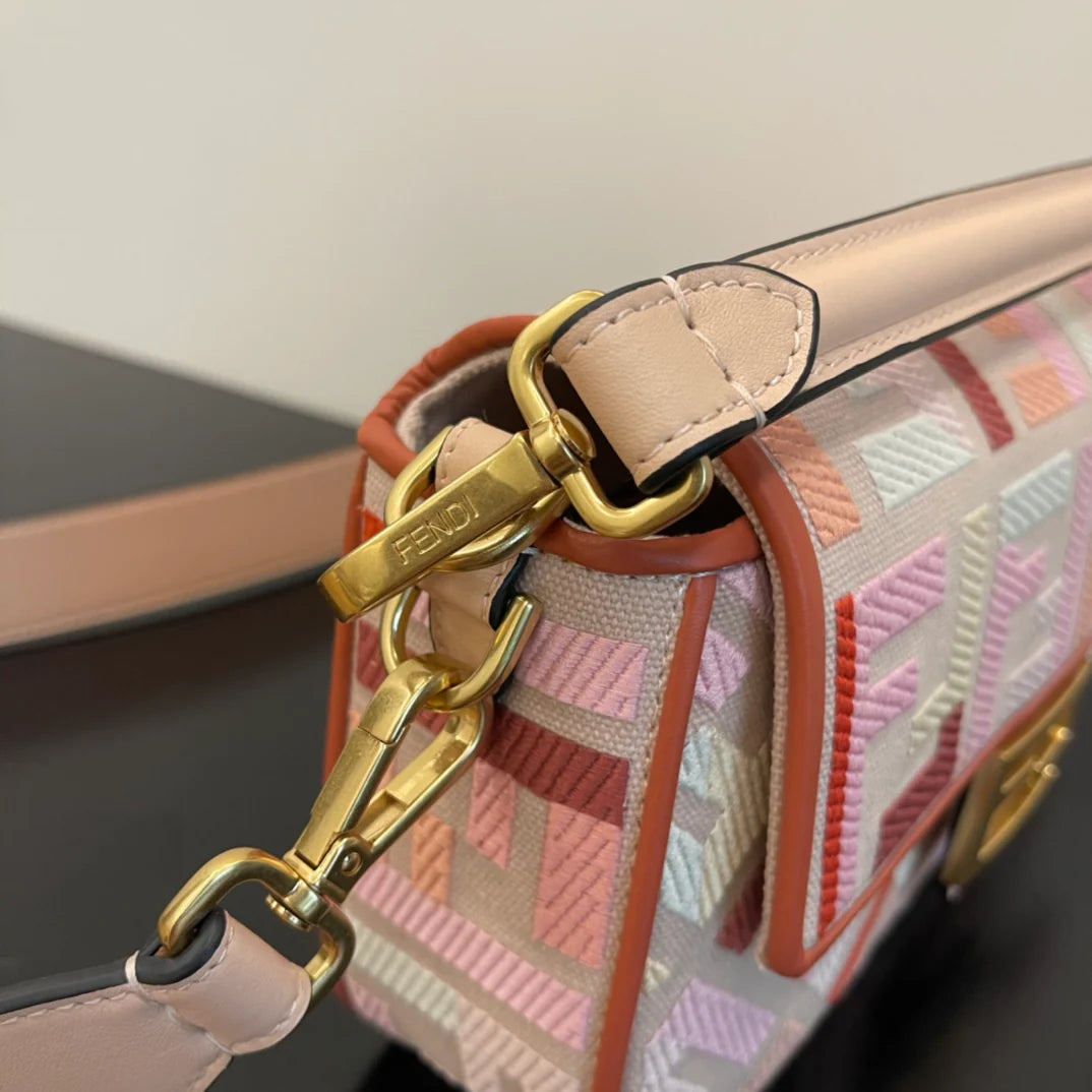 FENDI BAG