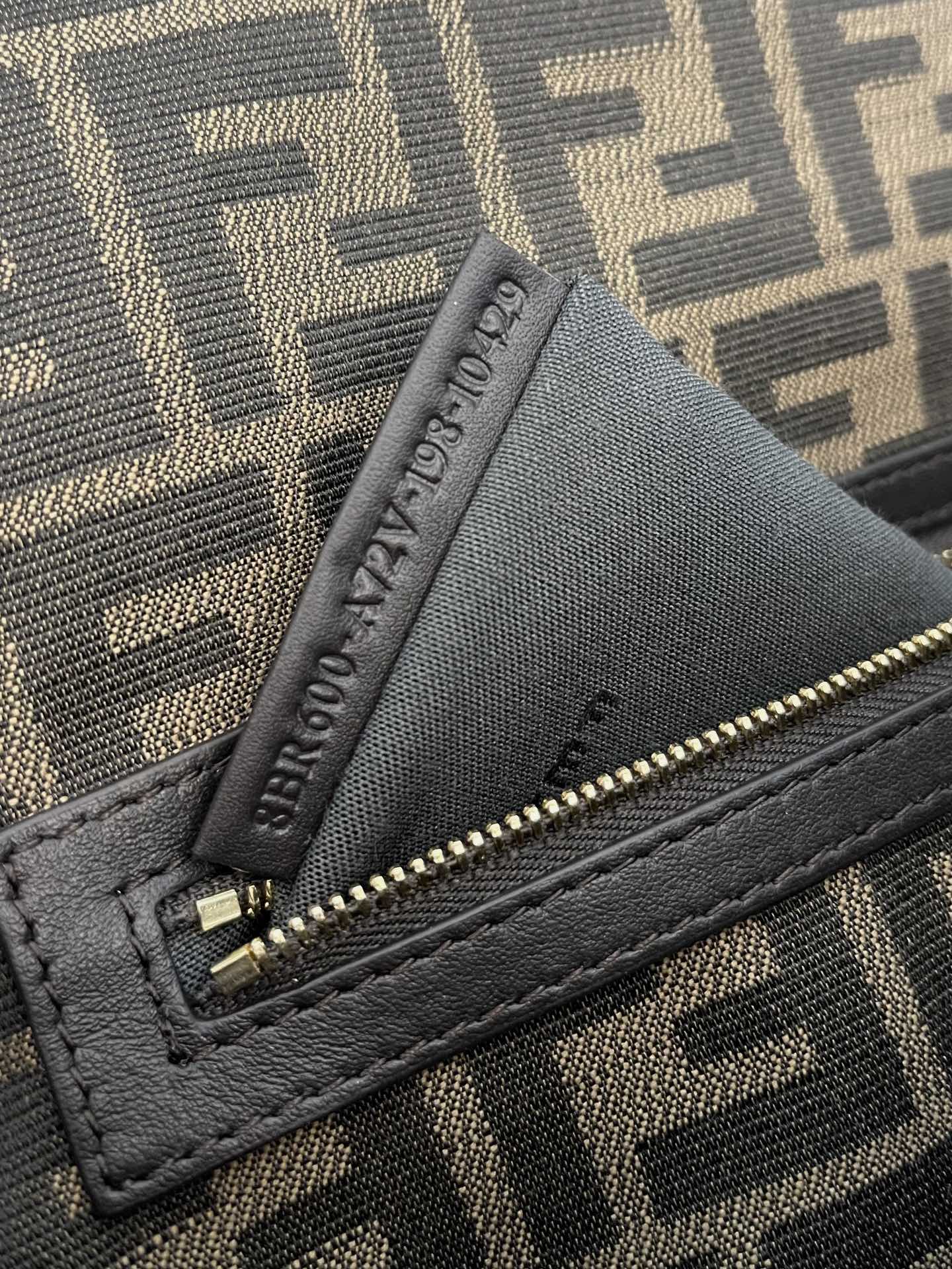 FENDI BAG