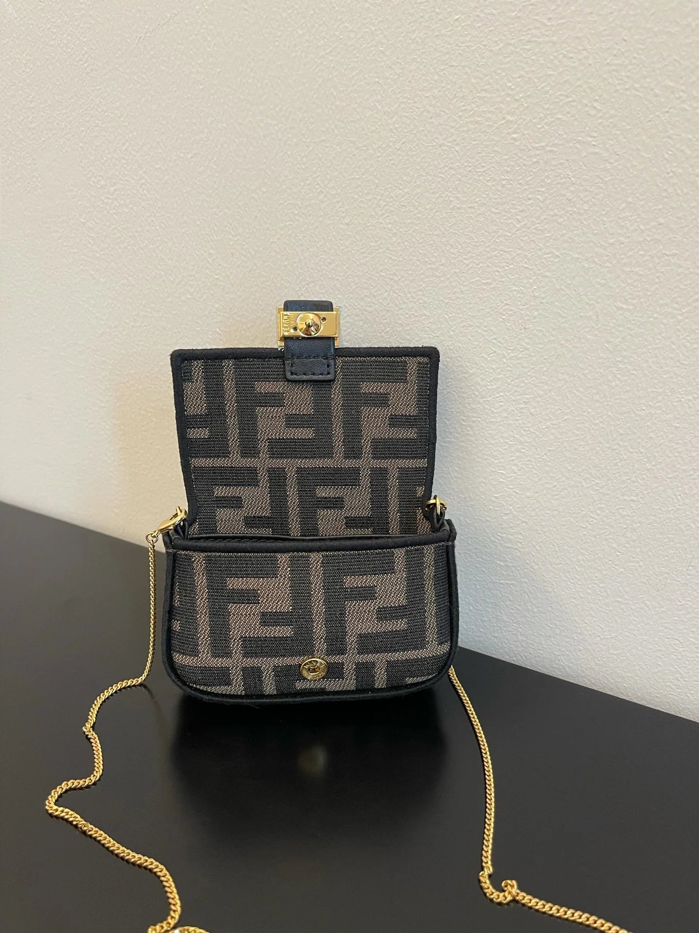 FENDI BAG