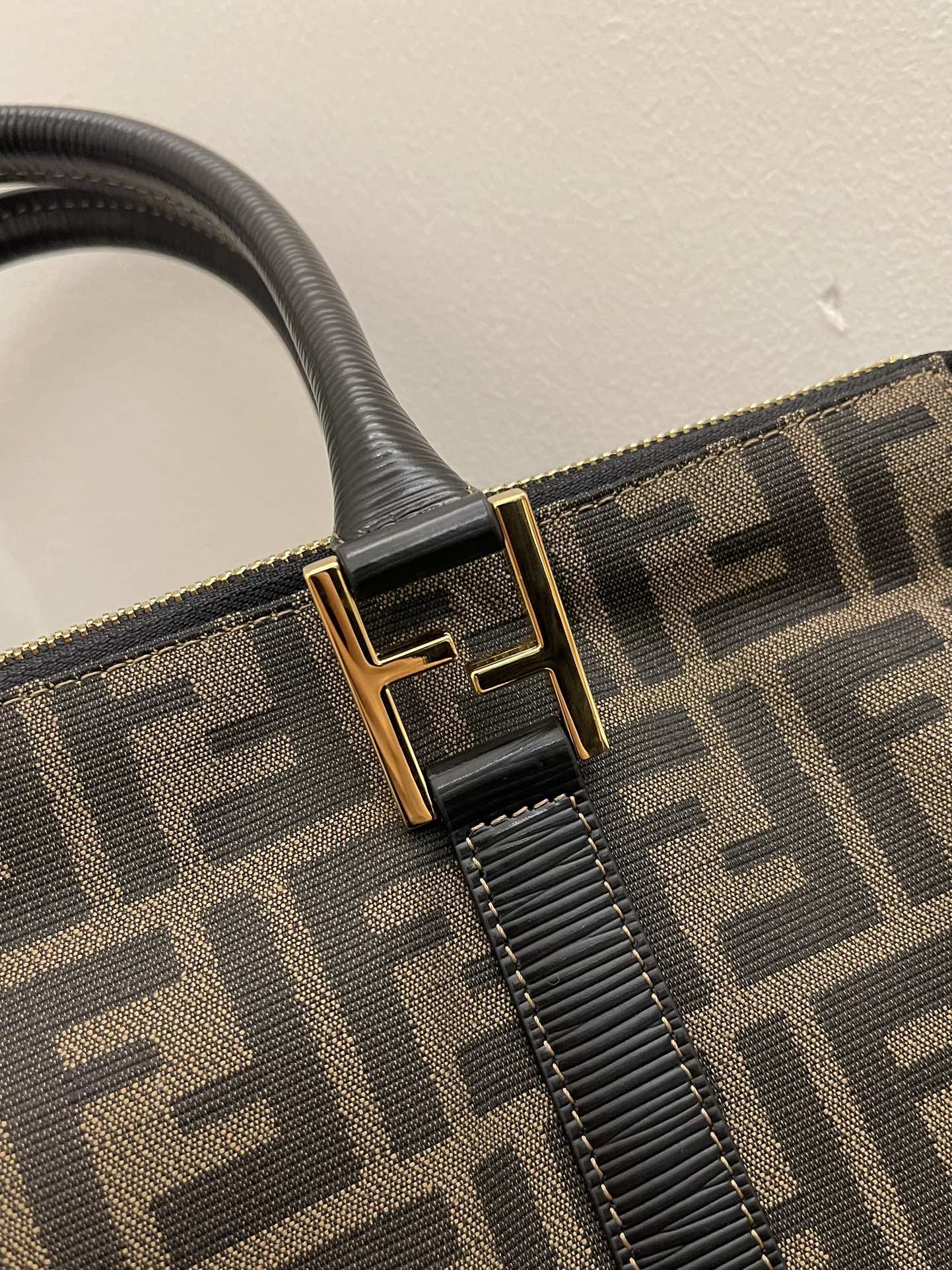 FENDI BAG