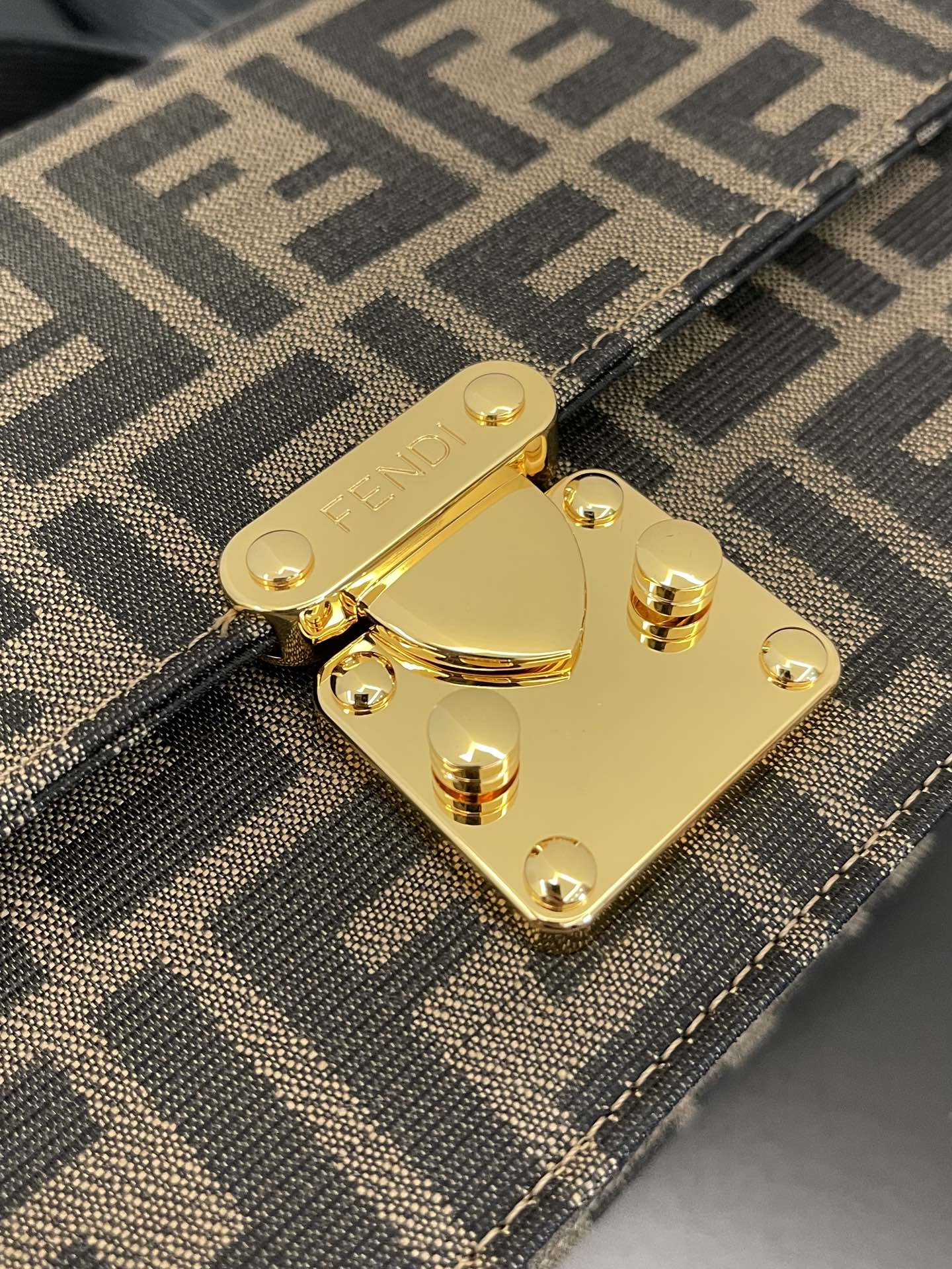 FENDI BAG
