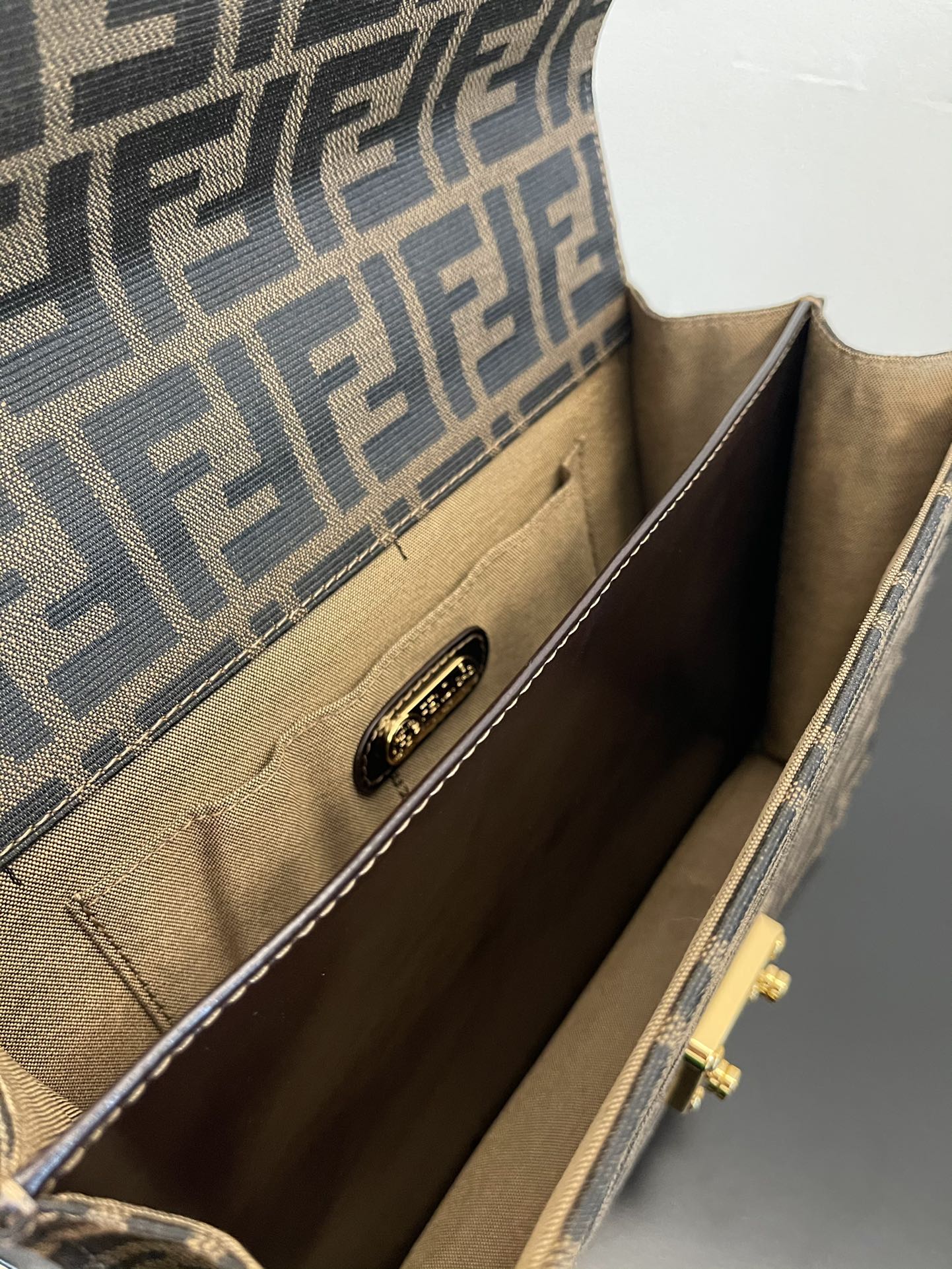 FENDI BAG